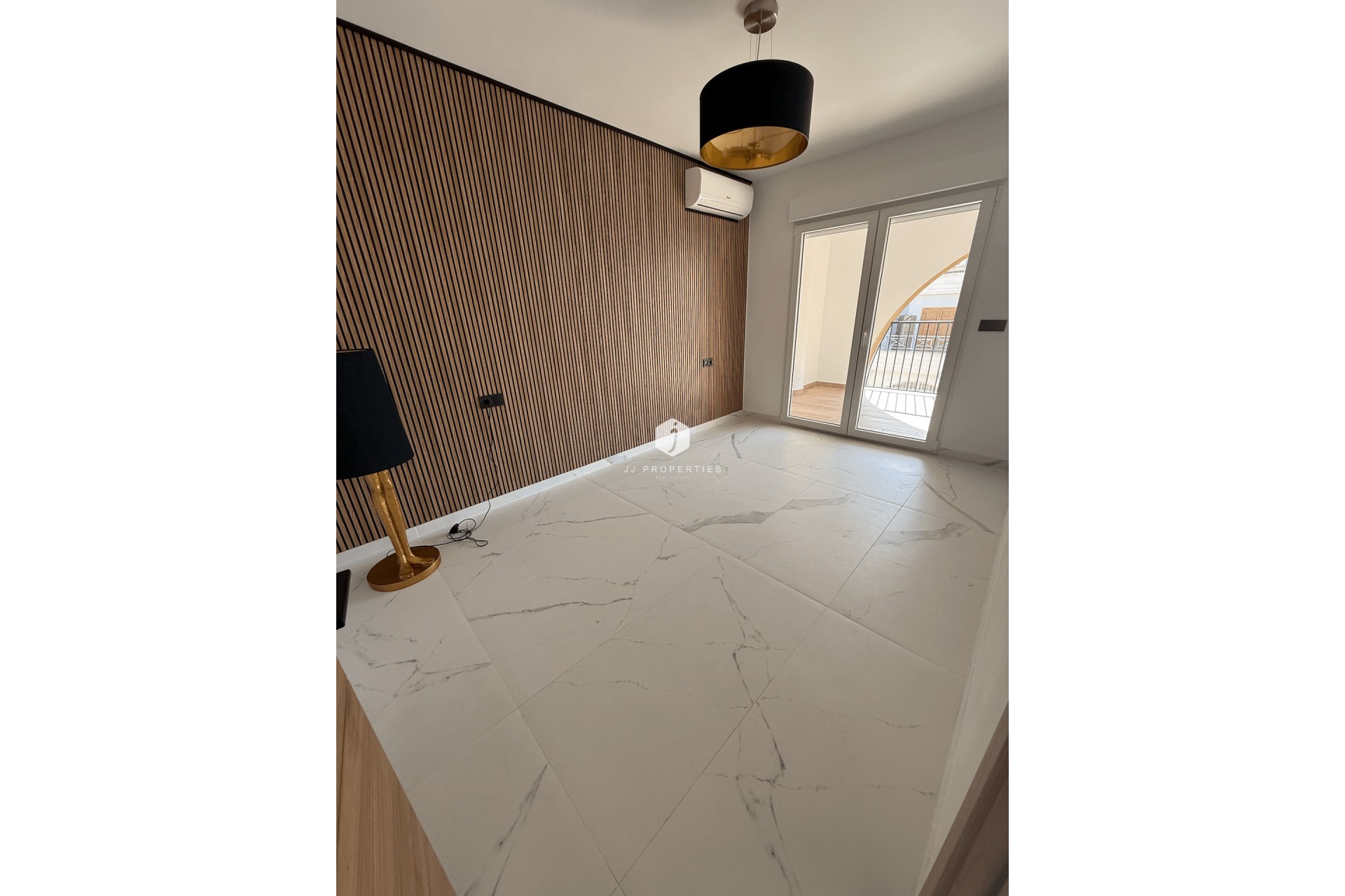 Resale - Penthouse -
Torrevieja - Costa Blanca