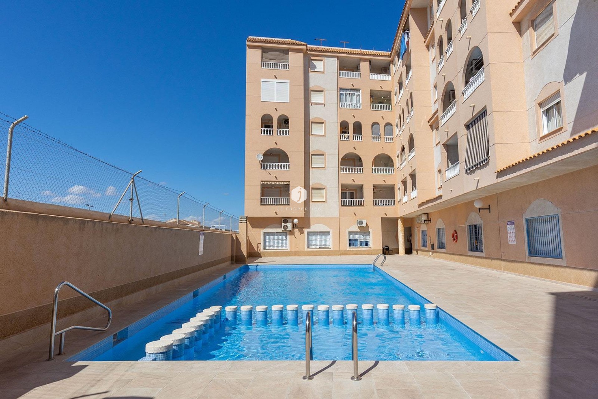 Resale - Penthouse -
Torrevieja - El molino