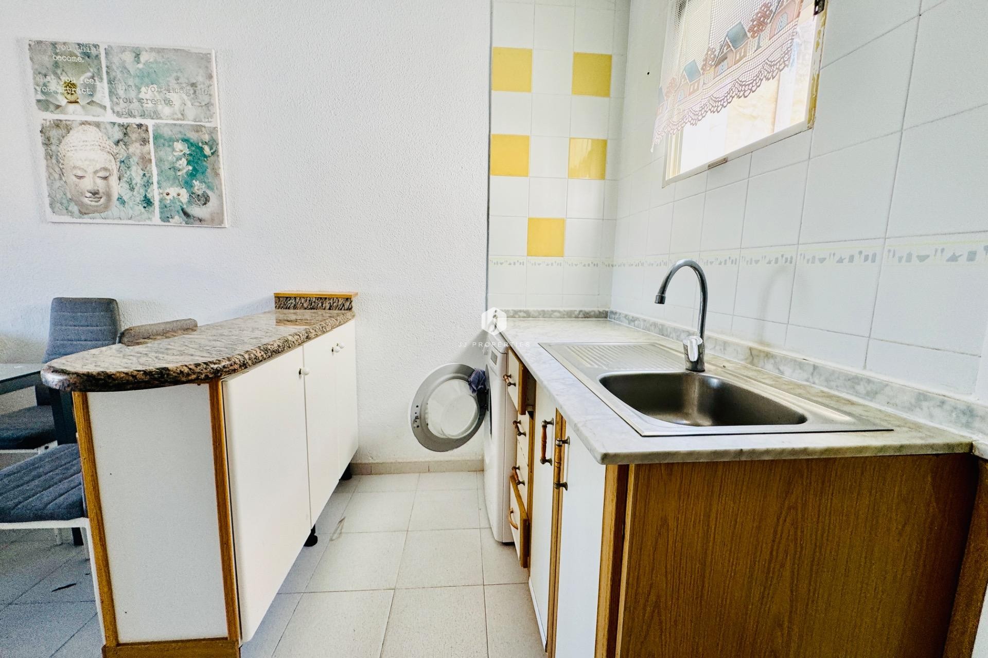 Resale - Penthouse -
Torrevieja - Estacion de autobuses
