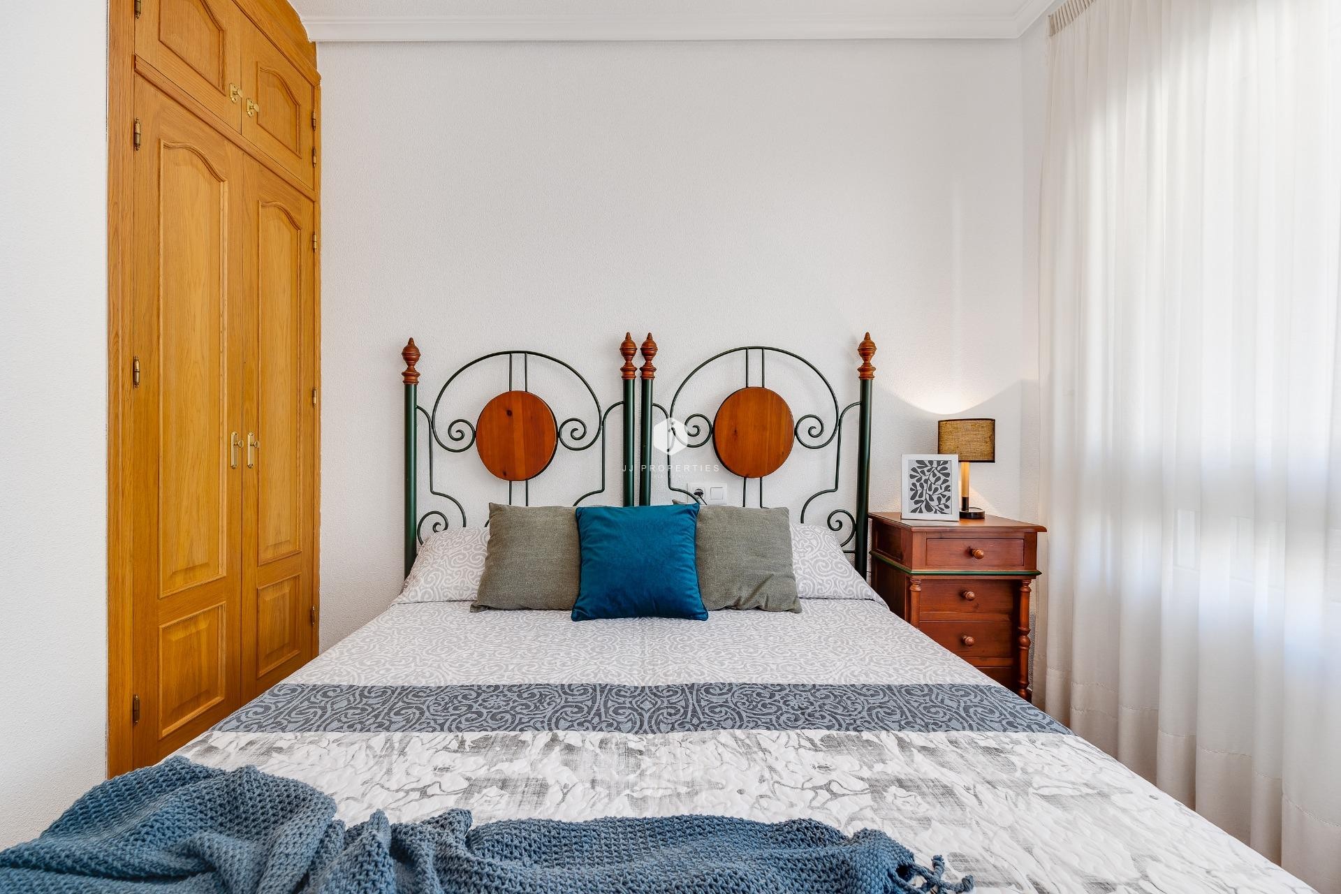 Resale - Penthouse -
Torrevieja - Paseo maritimo