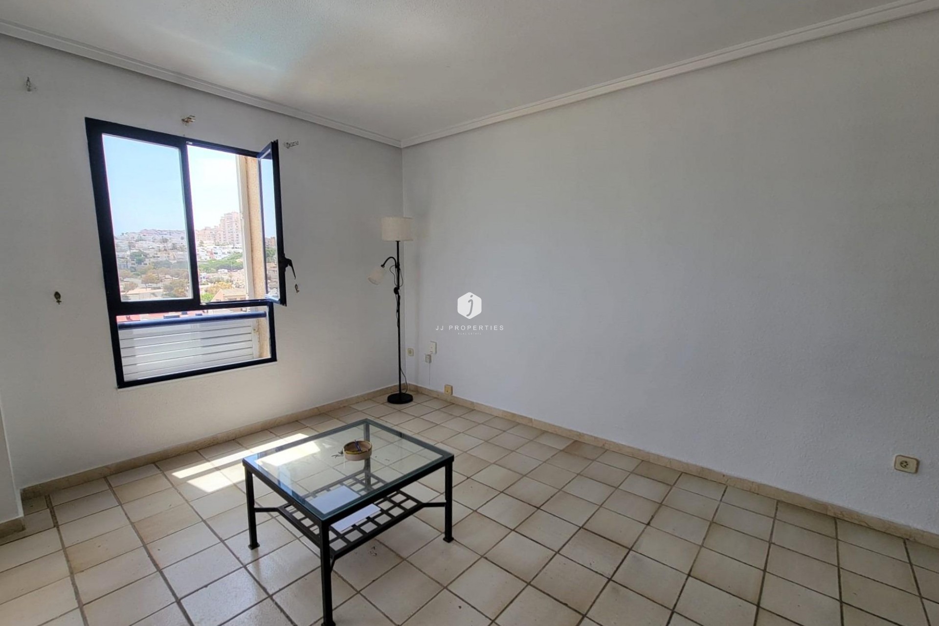 Resale - Penthouse -
Torrevieja - Playa De La Mata