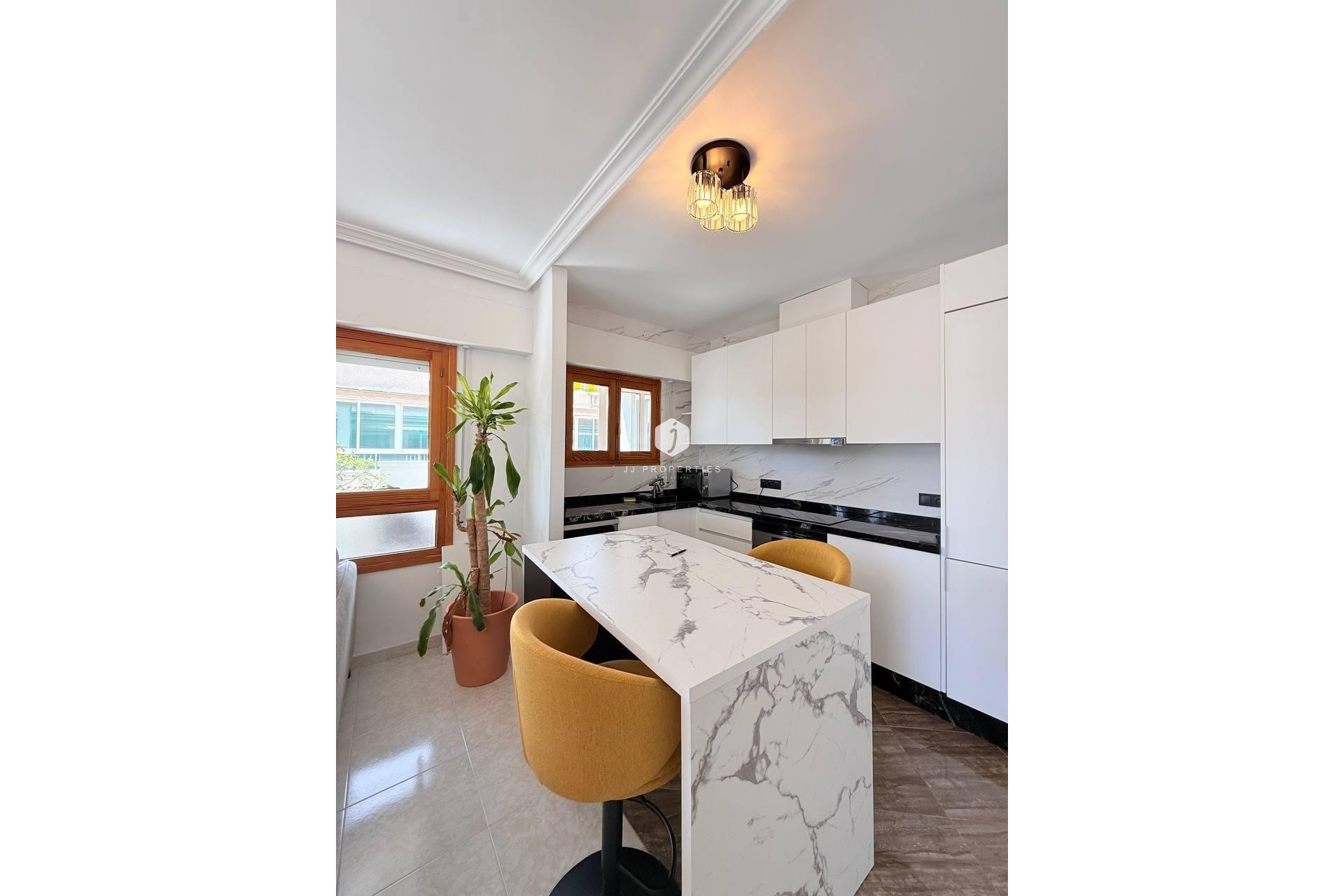 Resale - Penthouse -
Torrevieja - Playa del Cura