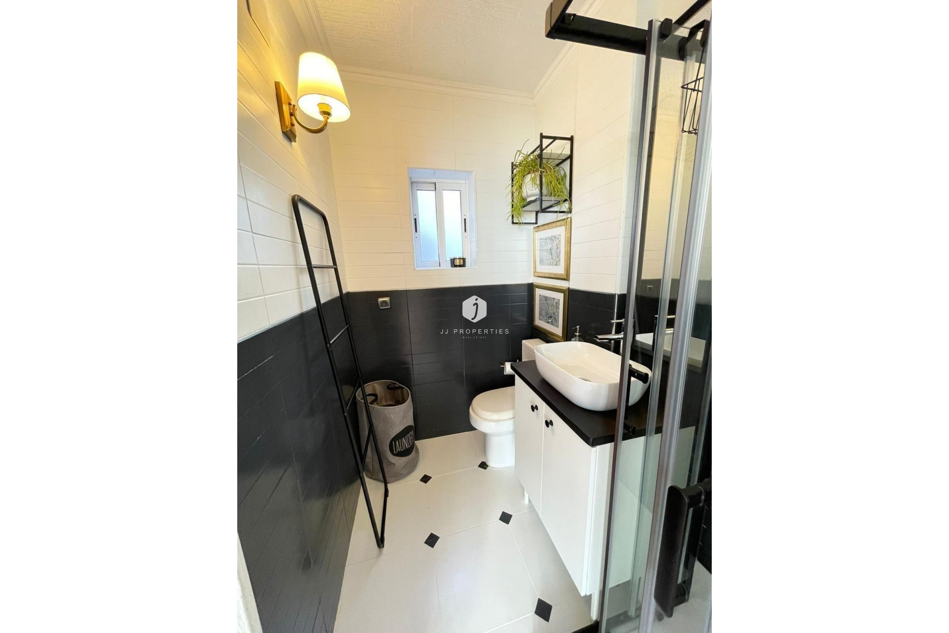 Resale - Penthouse -
Torrevieja - Punta prima