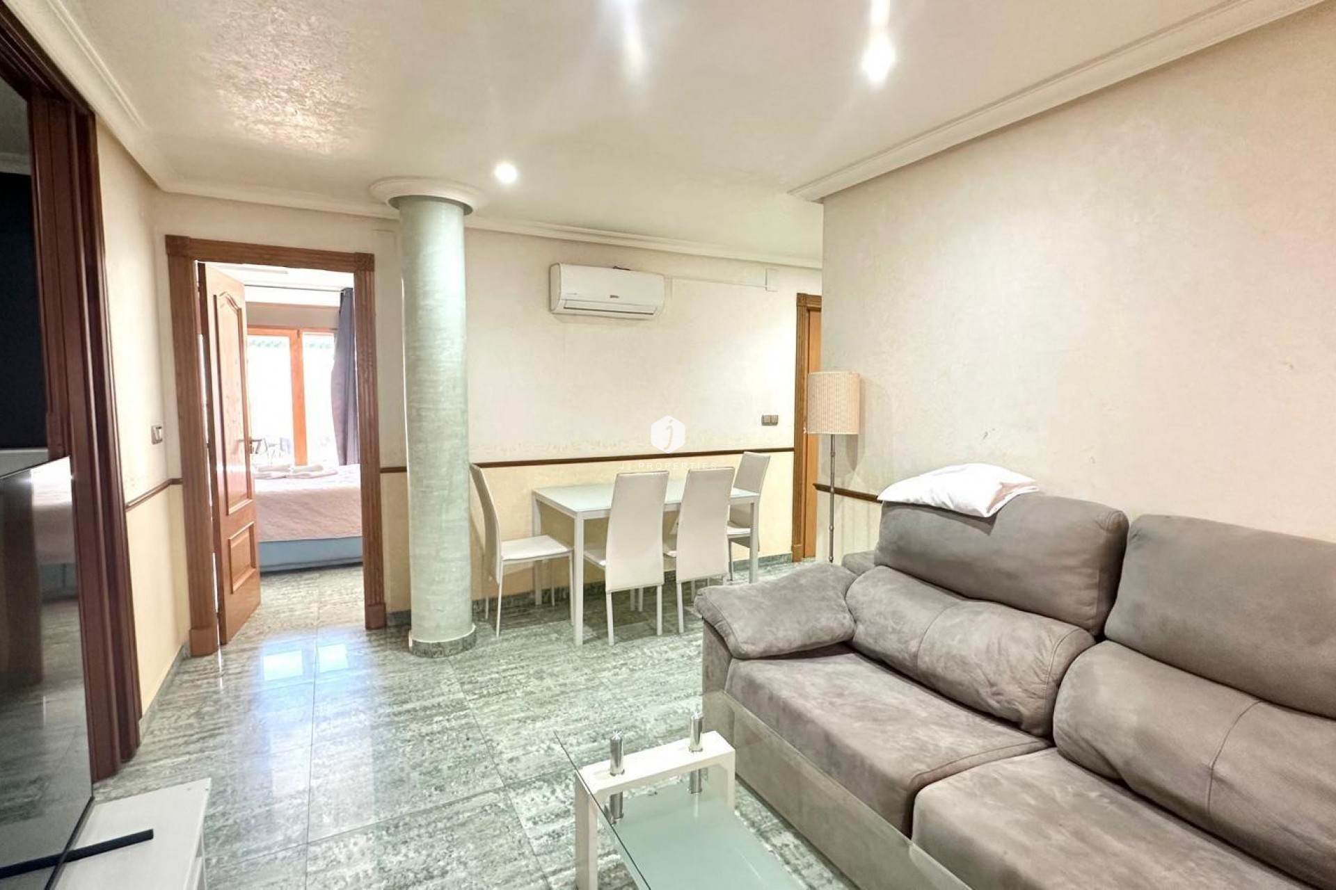 Resale - Penthouse -
Torrevieja