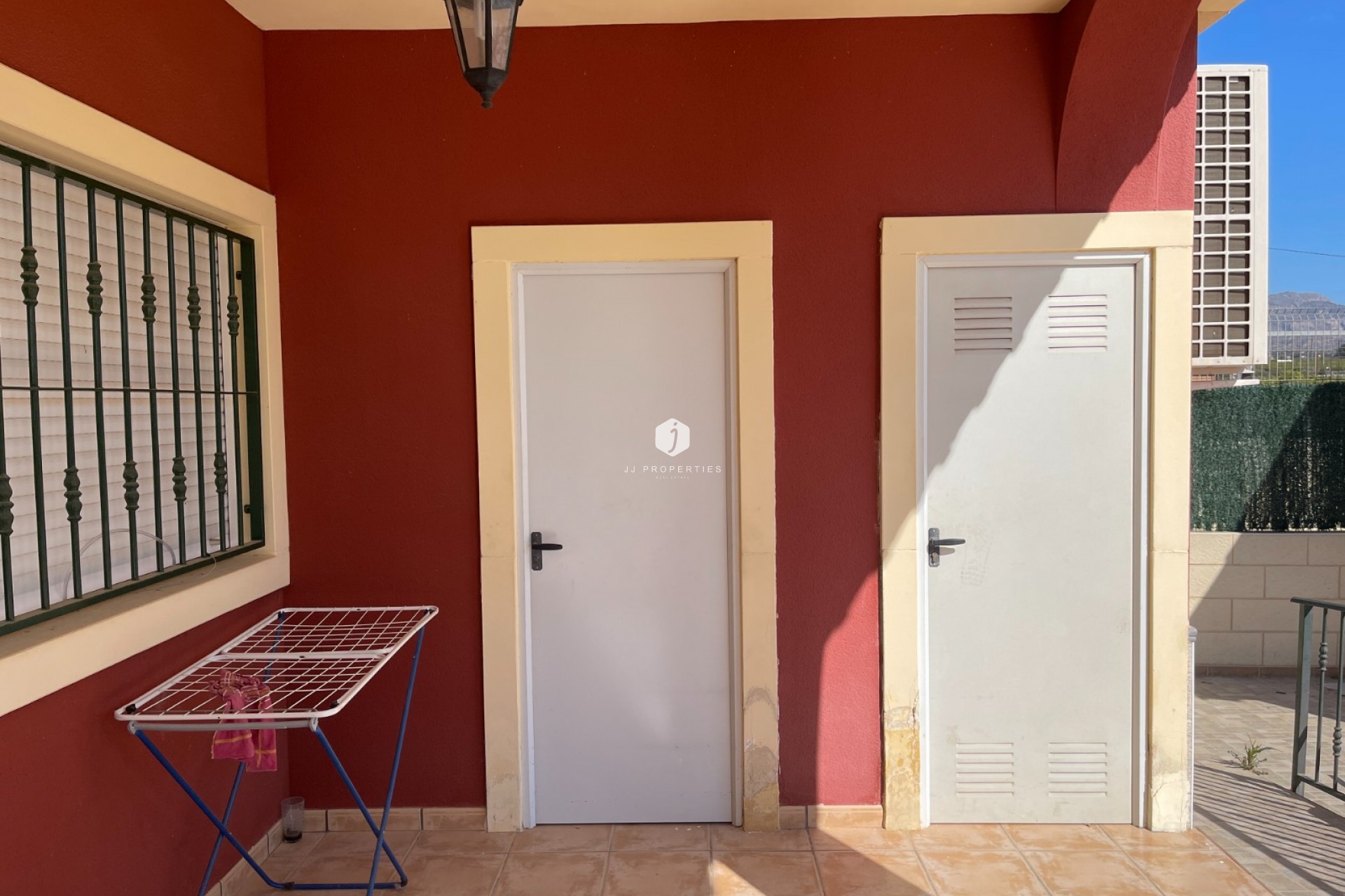 Resale - Villa -
Albatera - Inland