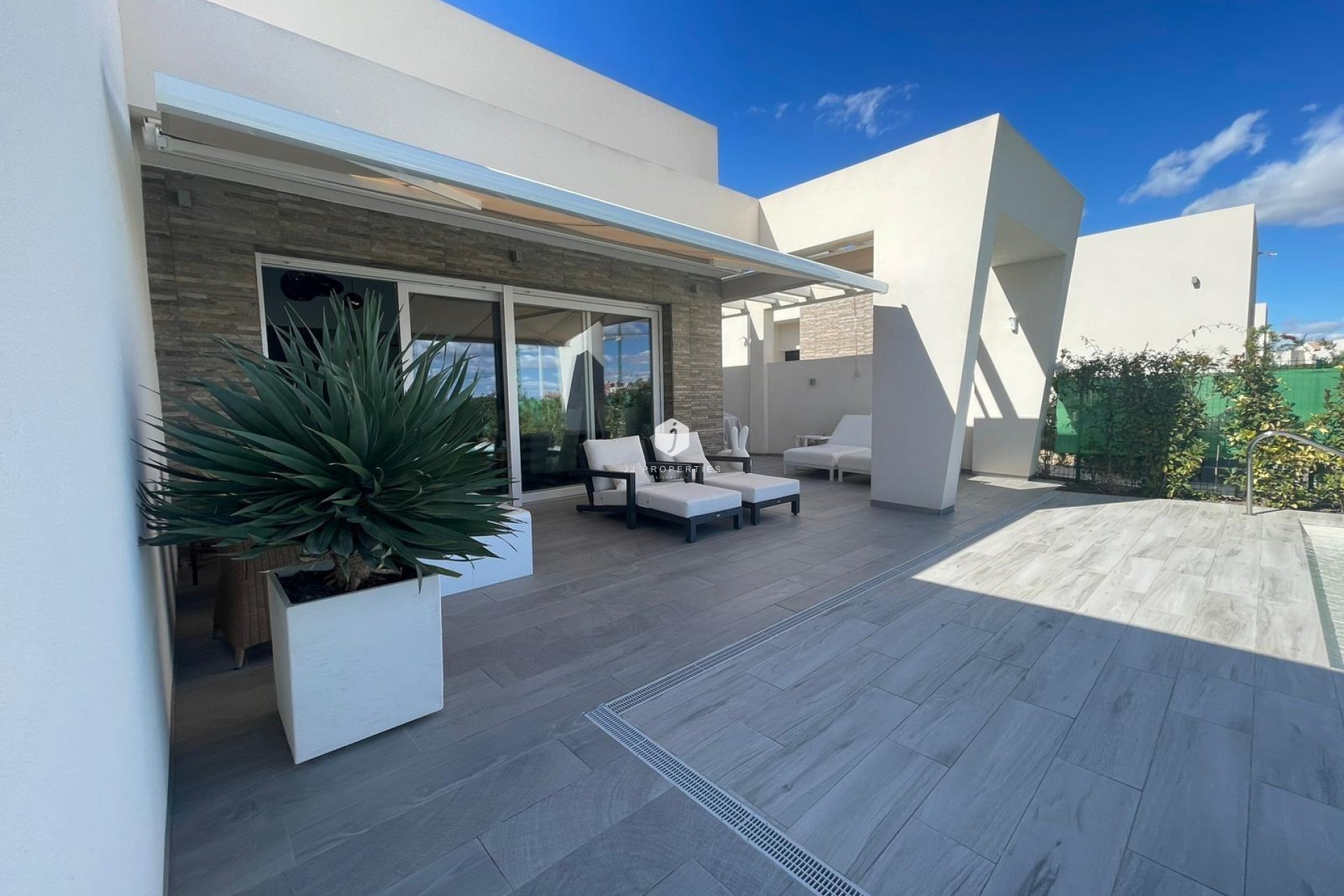 Resale - Villa -
Algorfa - Club De Golf La Finca