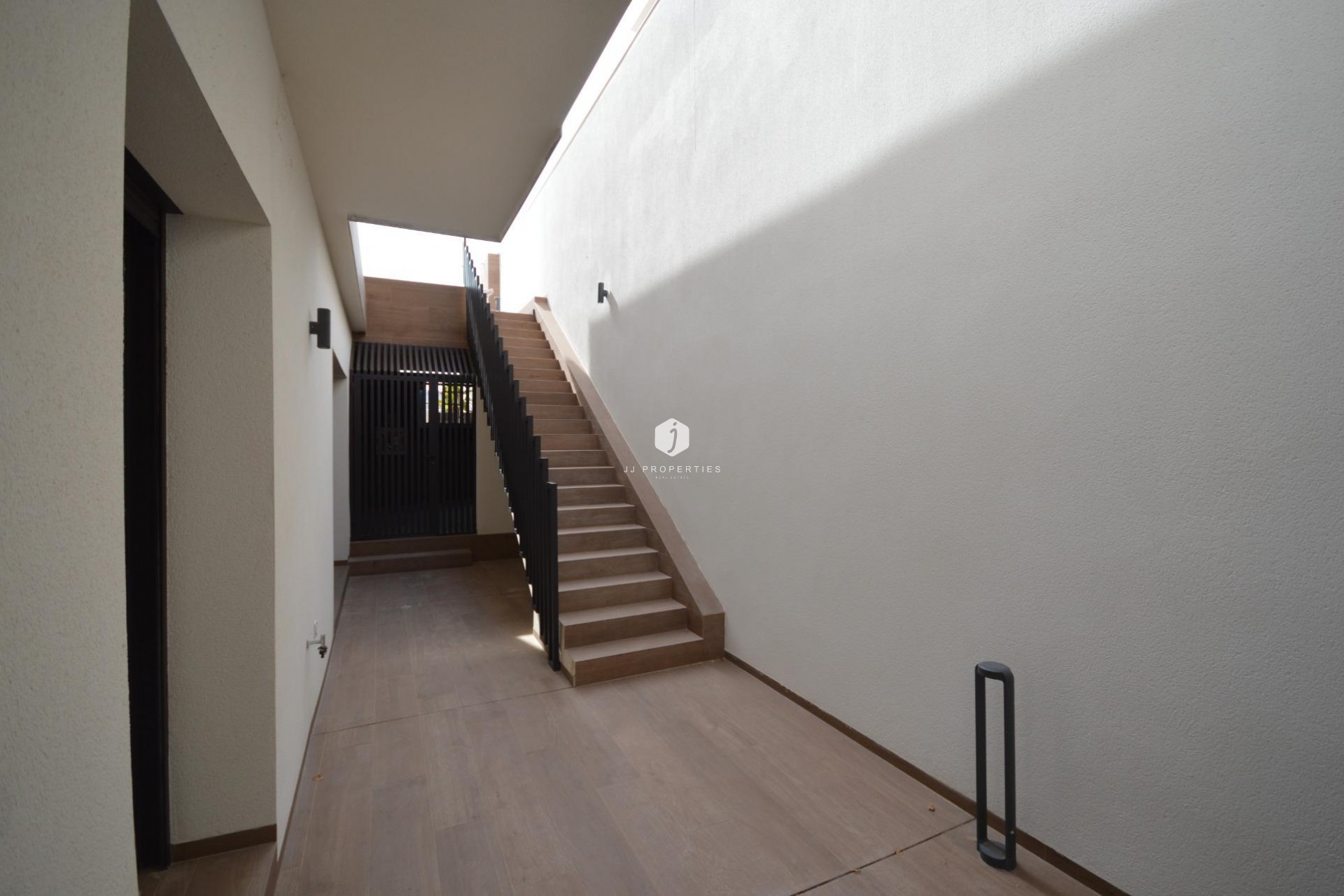 Resale - Villa -
Algorfa - Comunidad Valenciana