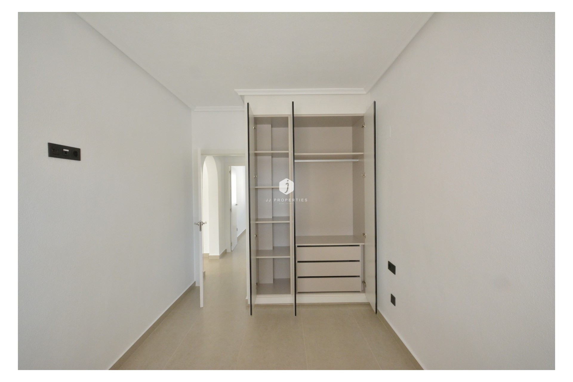 Resale - Villa -
Algorfa - Inland