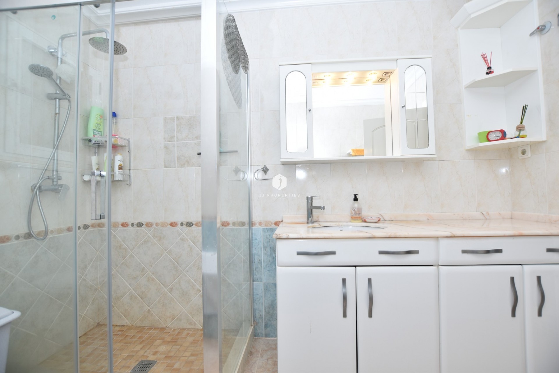 Resale - Villa -
Algorfa - Inland