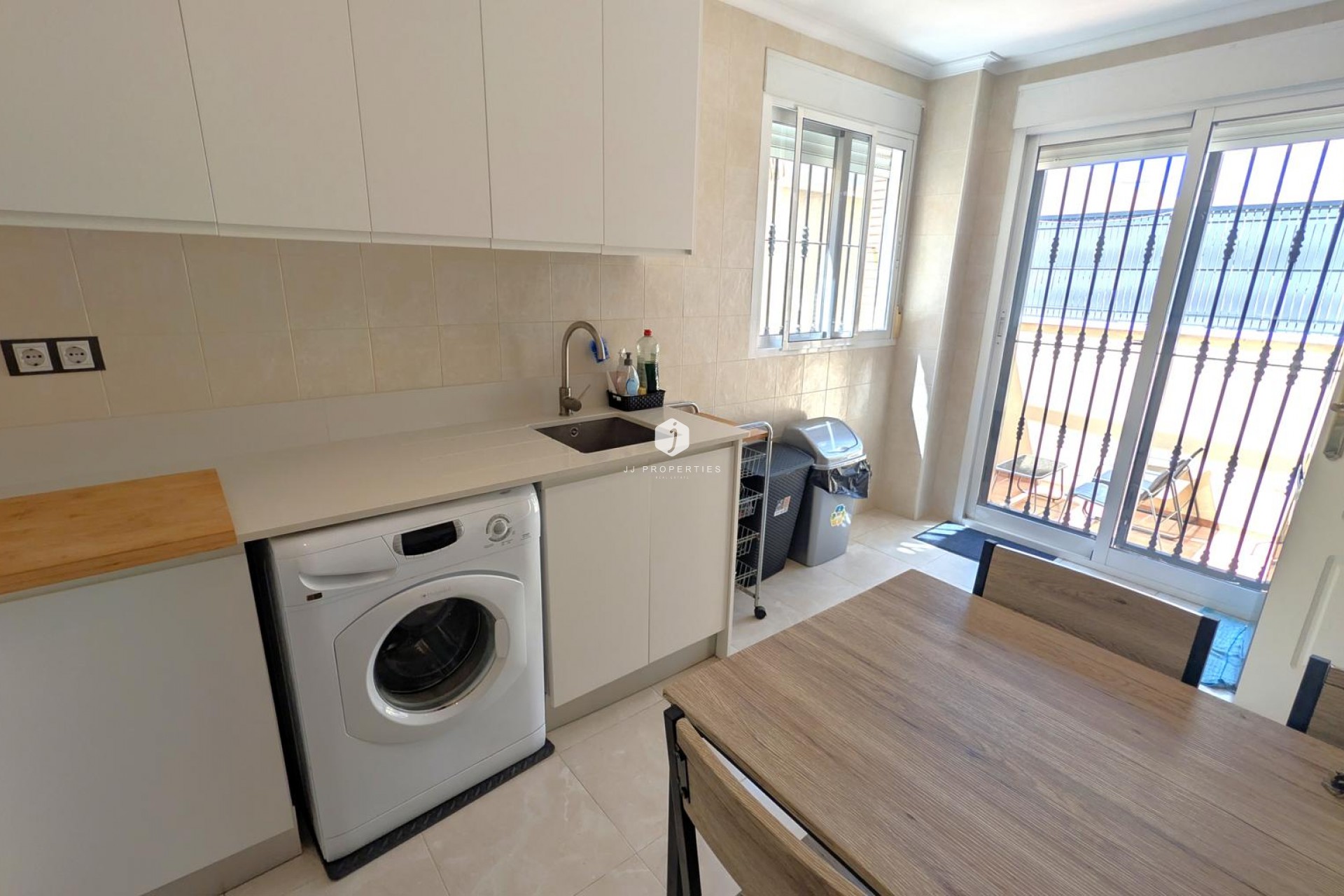 Resale - Villa -
Algorfa - Inland