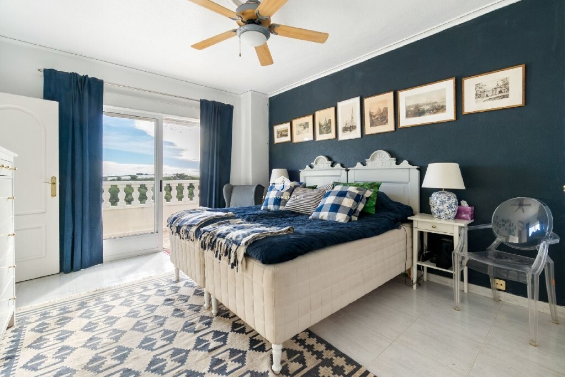 Resale - Villa -
Algorfa - Montemar