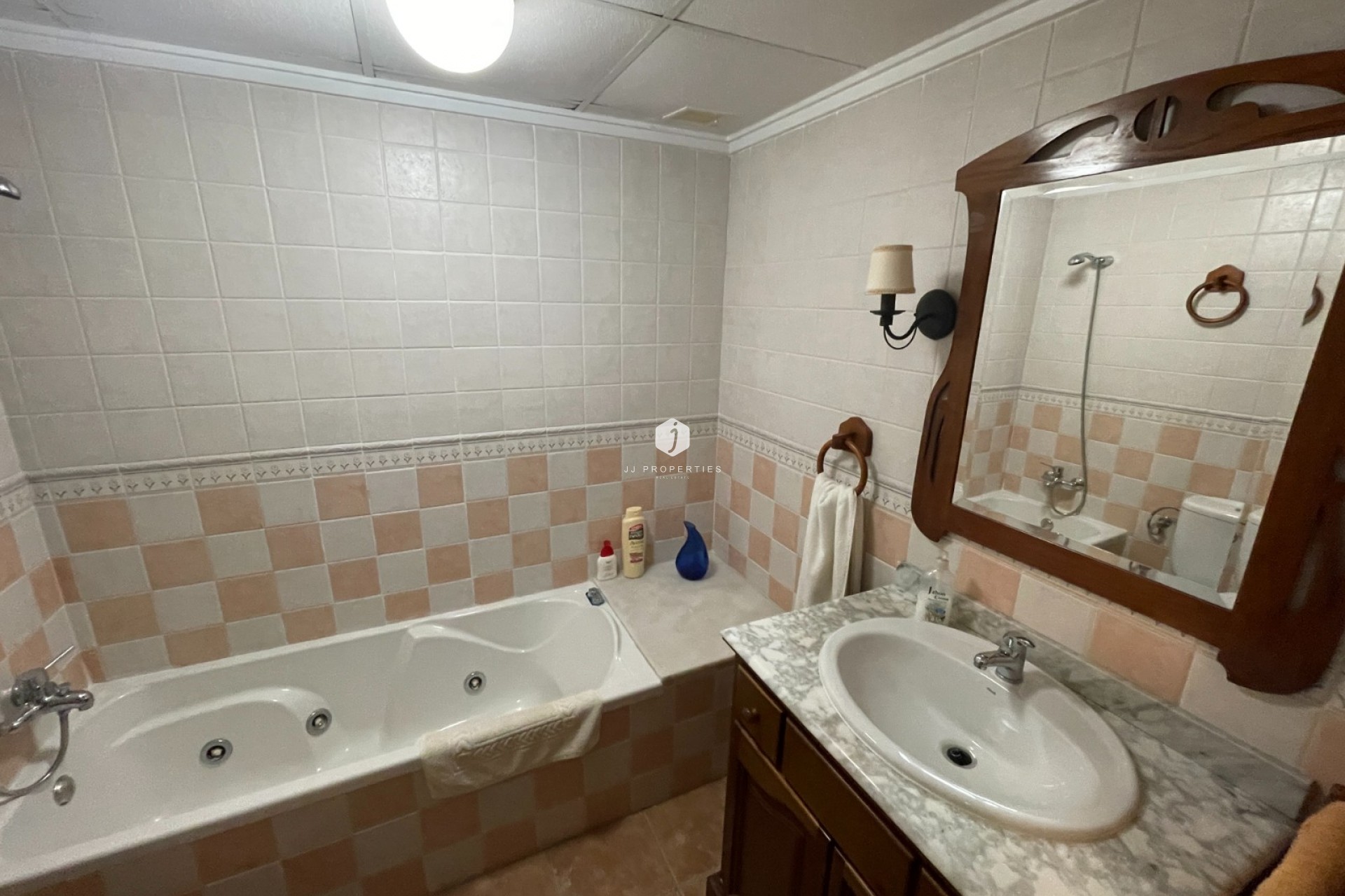 Resale - Villa -
Almoradí - Inland