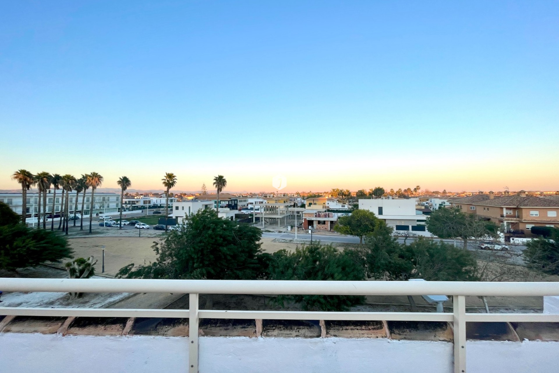 Resale - Villa -
Almoradí - Inland