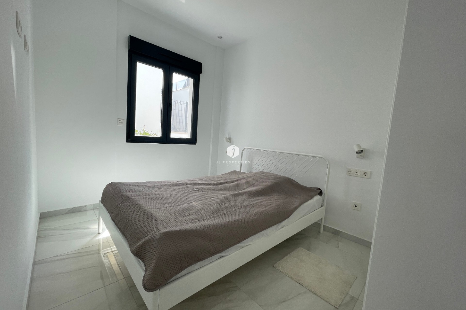 Resale - Villa -
Benijofar - Costa Blanca