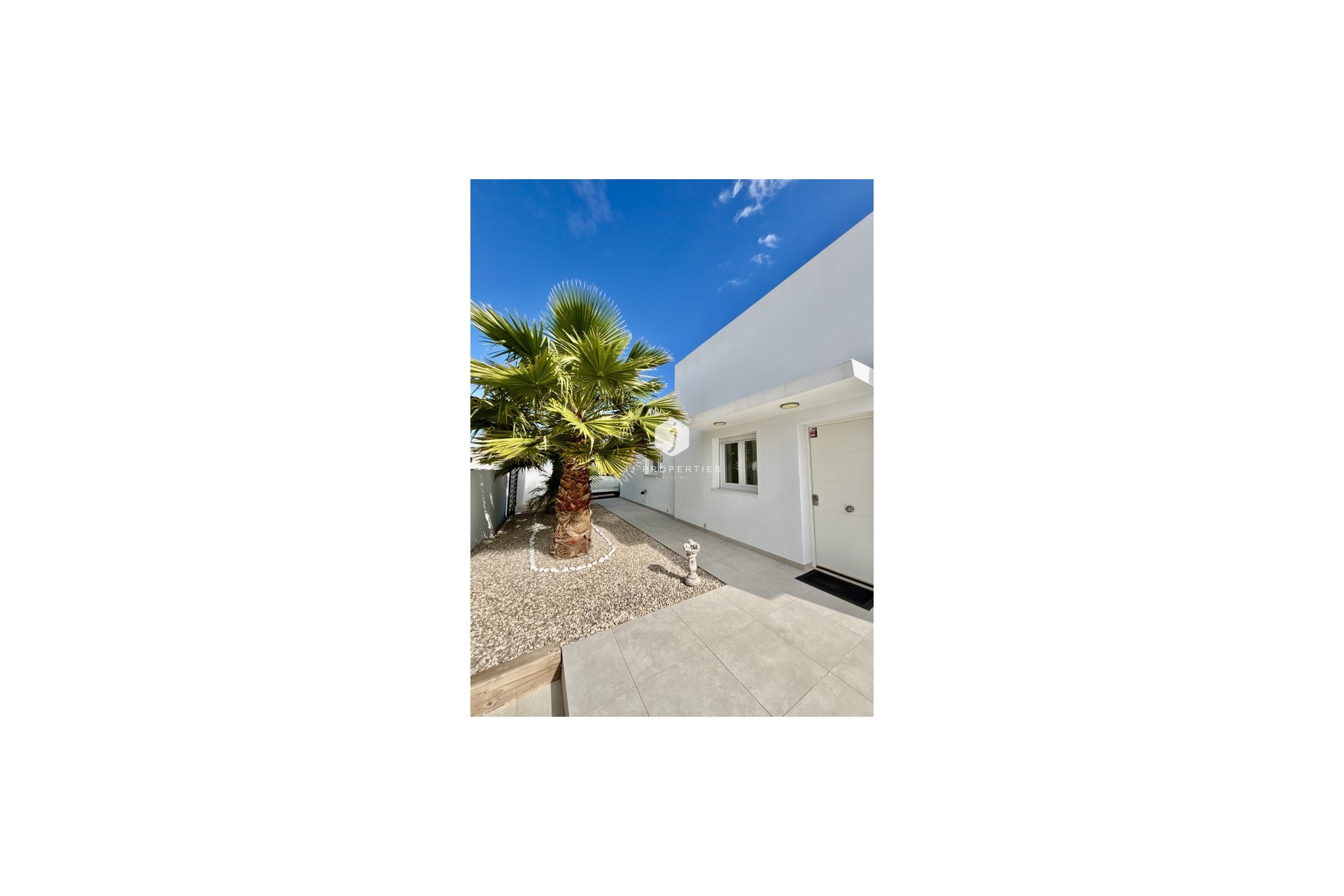 Resale - Villa -
Benijofar - Costa Blanca