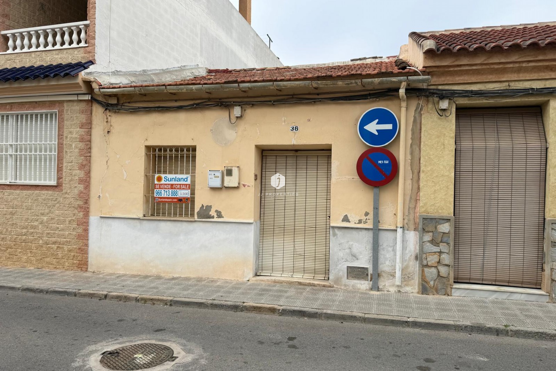 Resale - Villa -
Benijofar - Costa Blanca