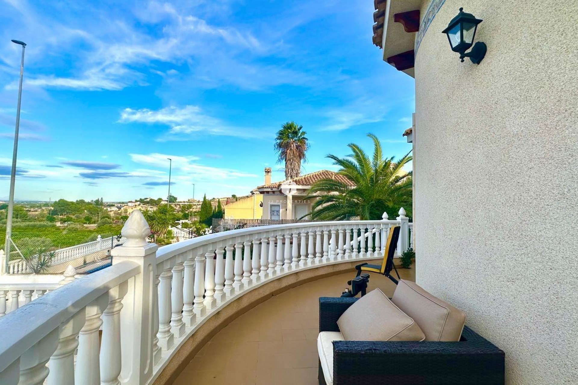 Resale - Villa -
Bigastro - Comunidad Valenciana