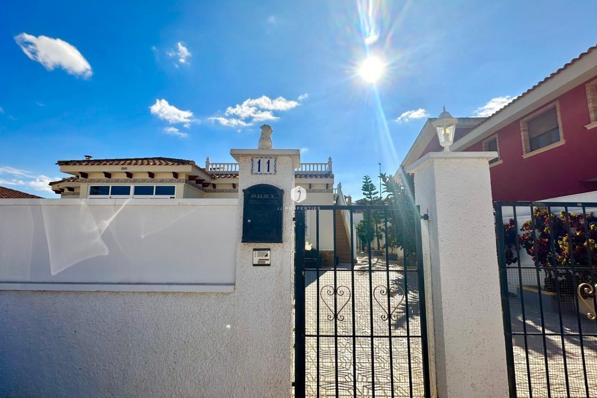 Resale - Villa -
Bigastro - Comunidad Valenciana