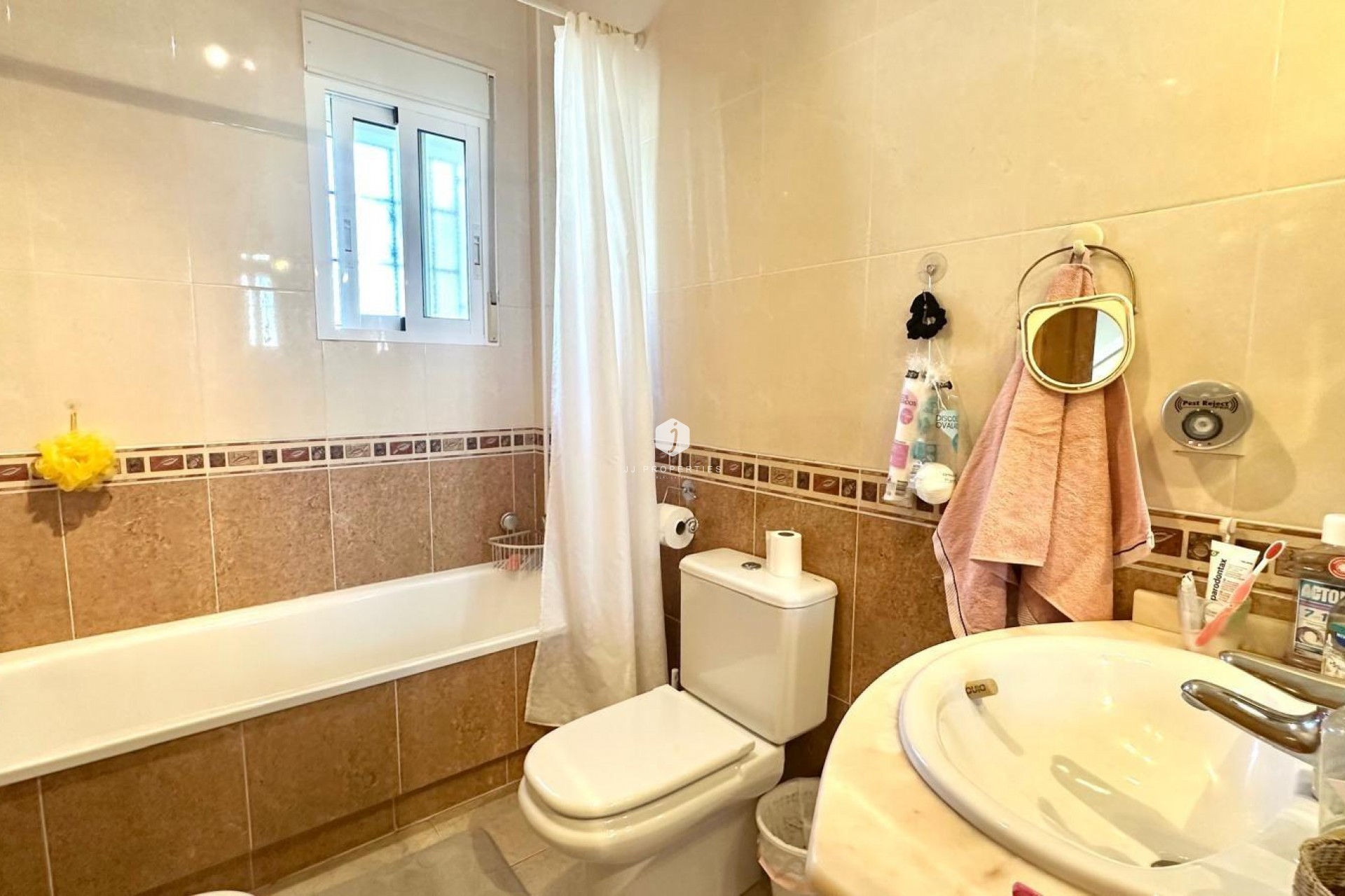 Resale - Villa -
Bigastro - Comunidad Valenciana