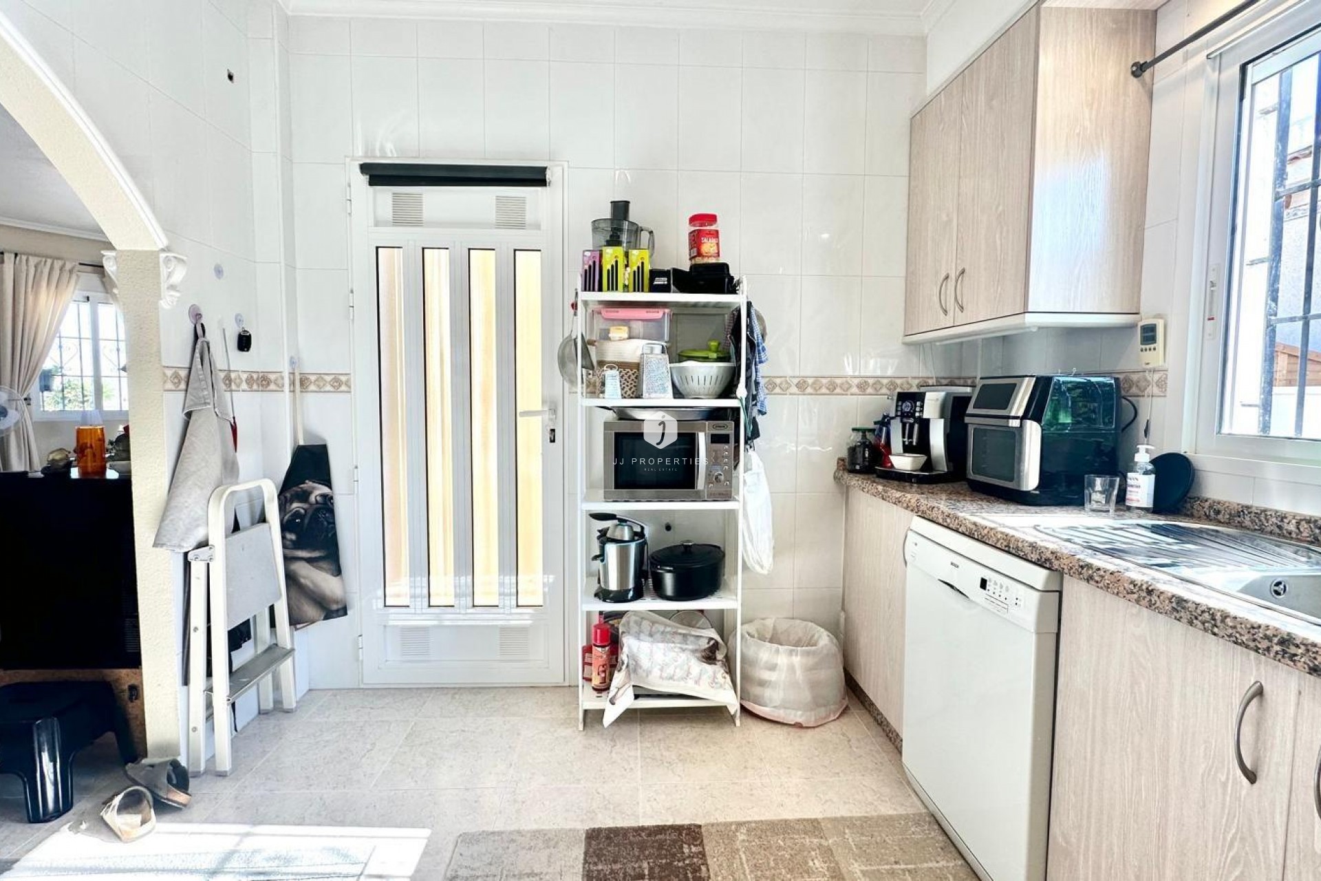 Resale - Villa -
Bigastro - Comunidad Valenciana