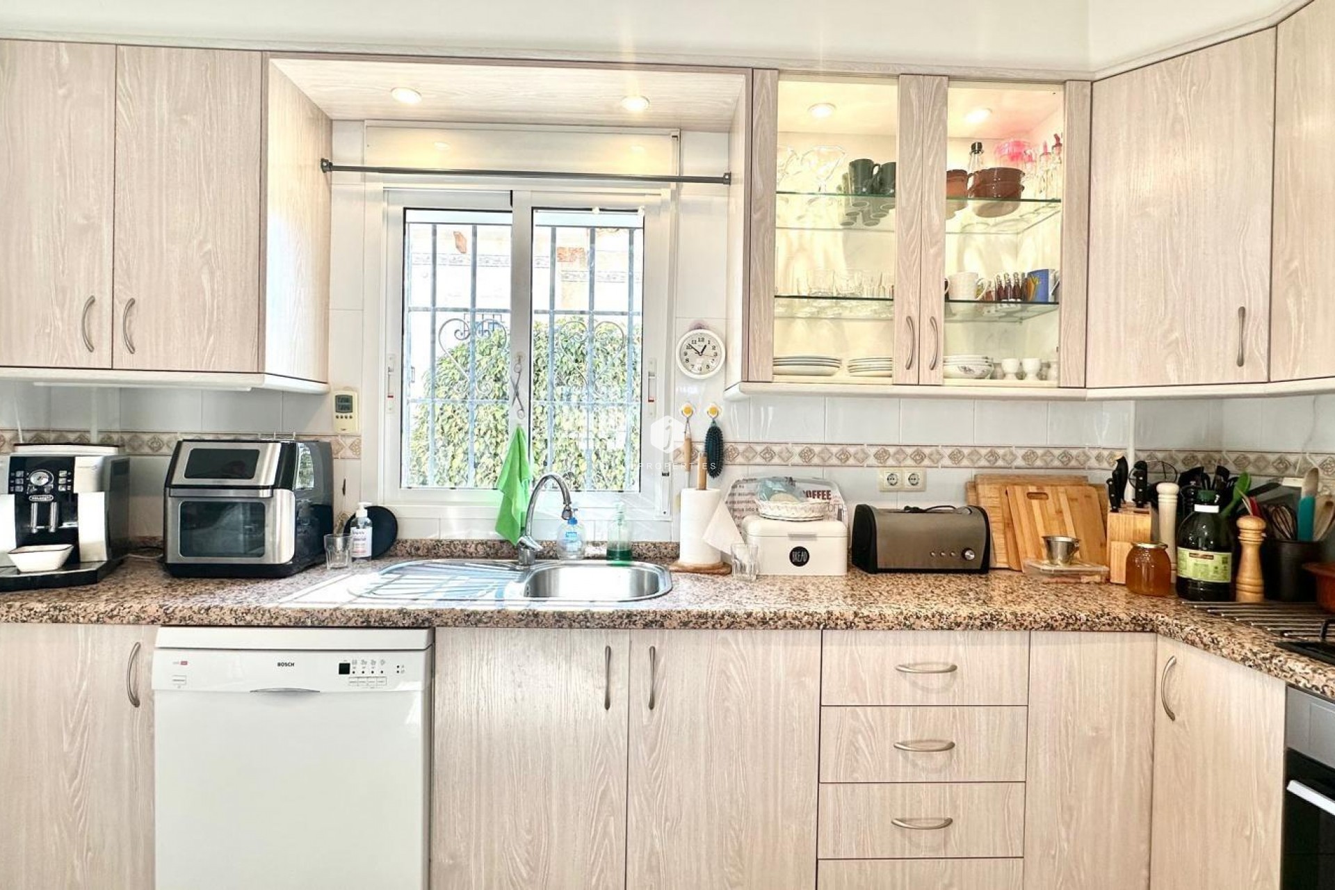 Resale - Villa -
Bigastro - Comunidad Valenciana