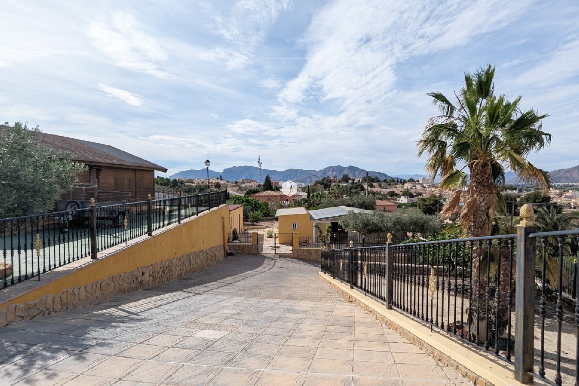 Resale - Villa -
Bigastro - Inland