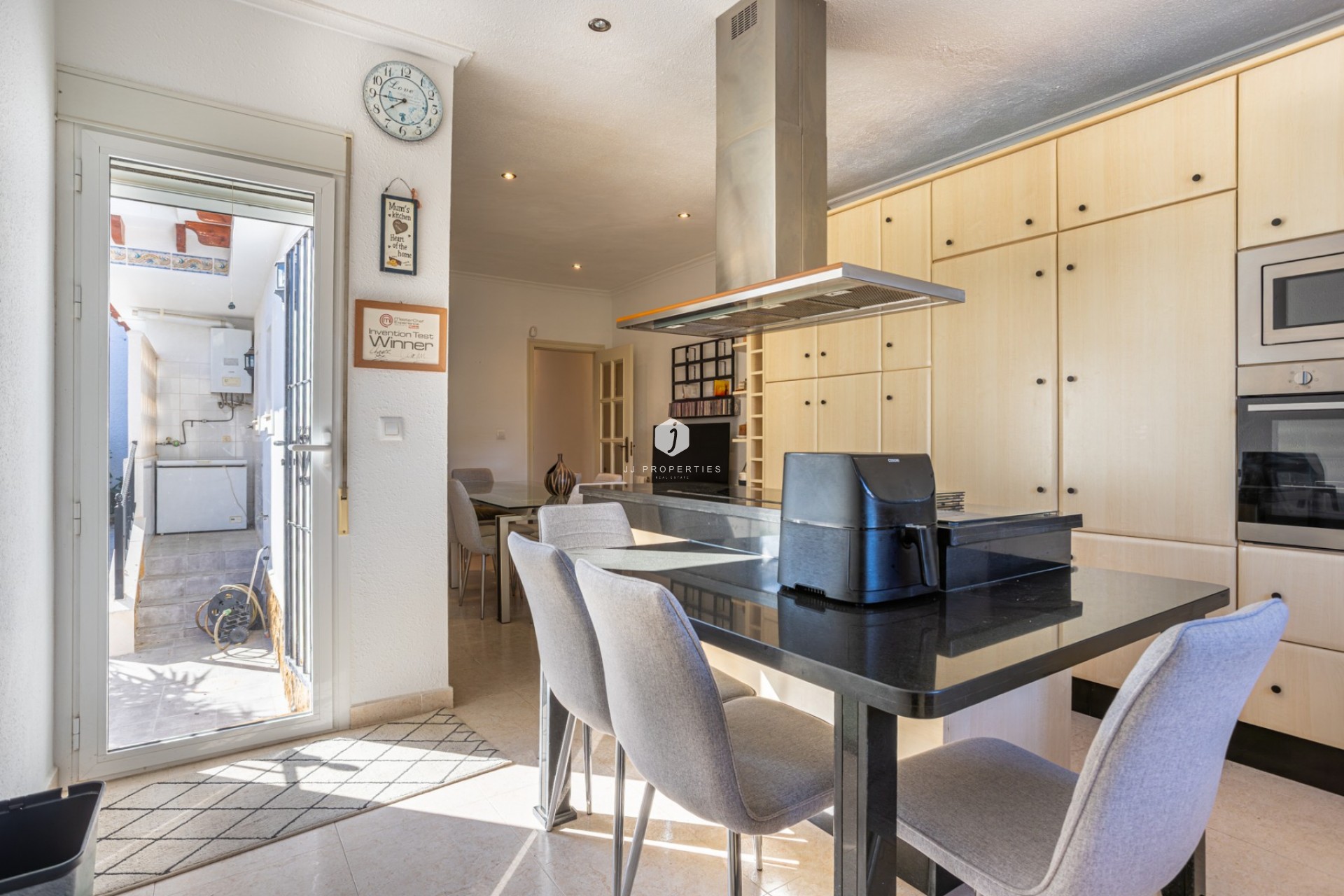 Resale - Villa -
Bigastro - Inland