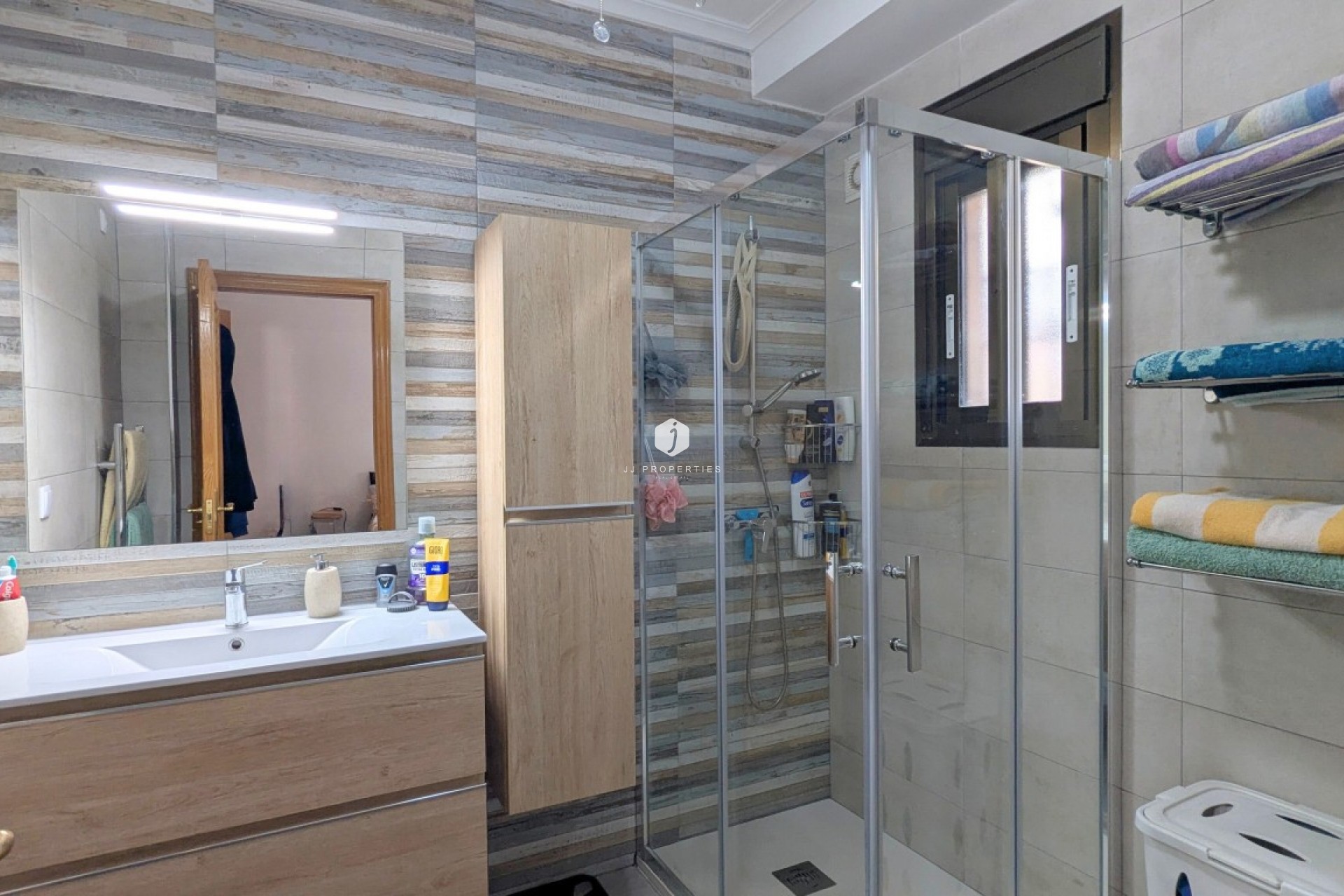 Resale - Villa -
Bigastro - Inland