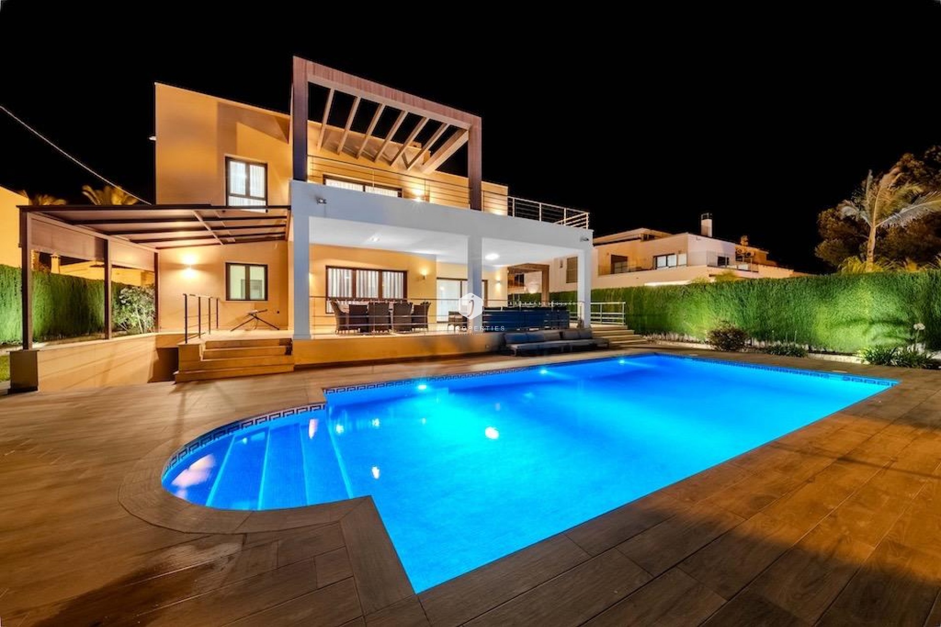 Resale - Villa -
Cabo Roig - Costa Blanca