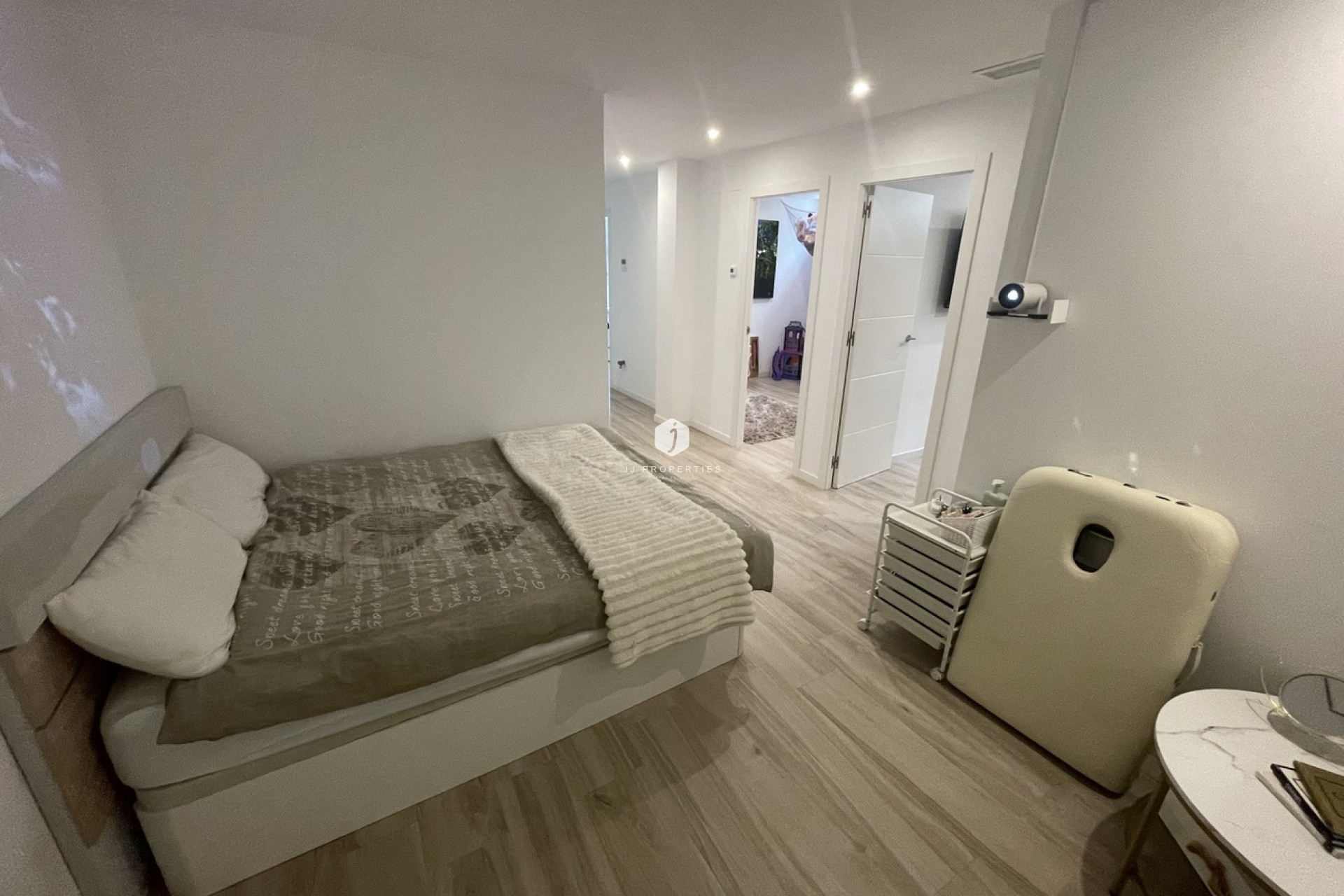 Resale - Villa -
Cabo Roig - Costa Blanca