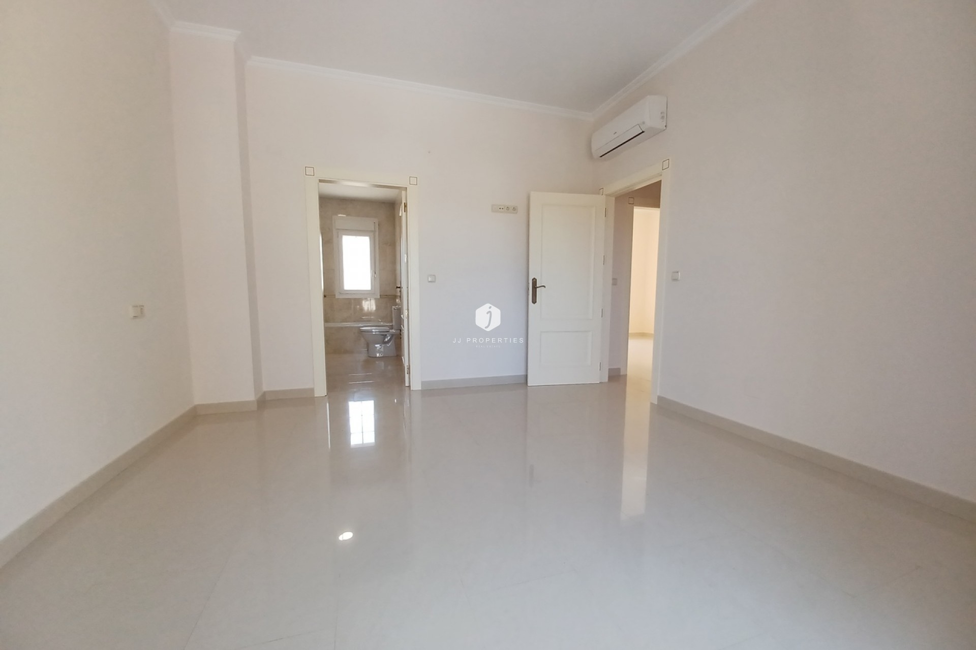 Resale - Villa -
Cabo Roig - Costa Blanca