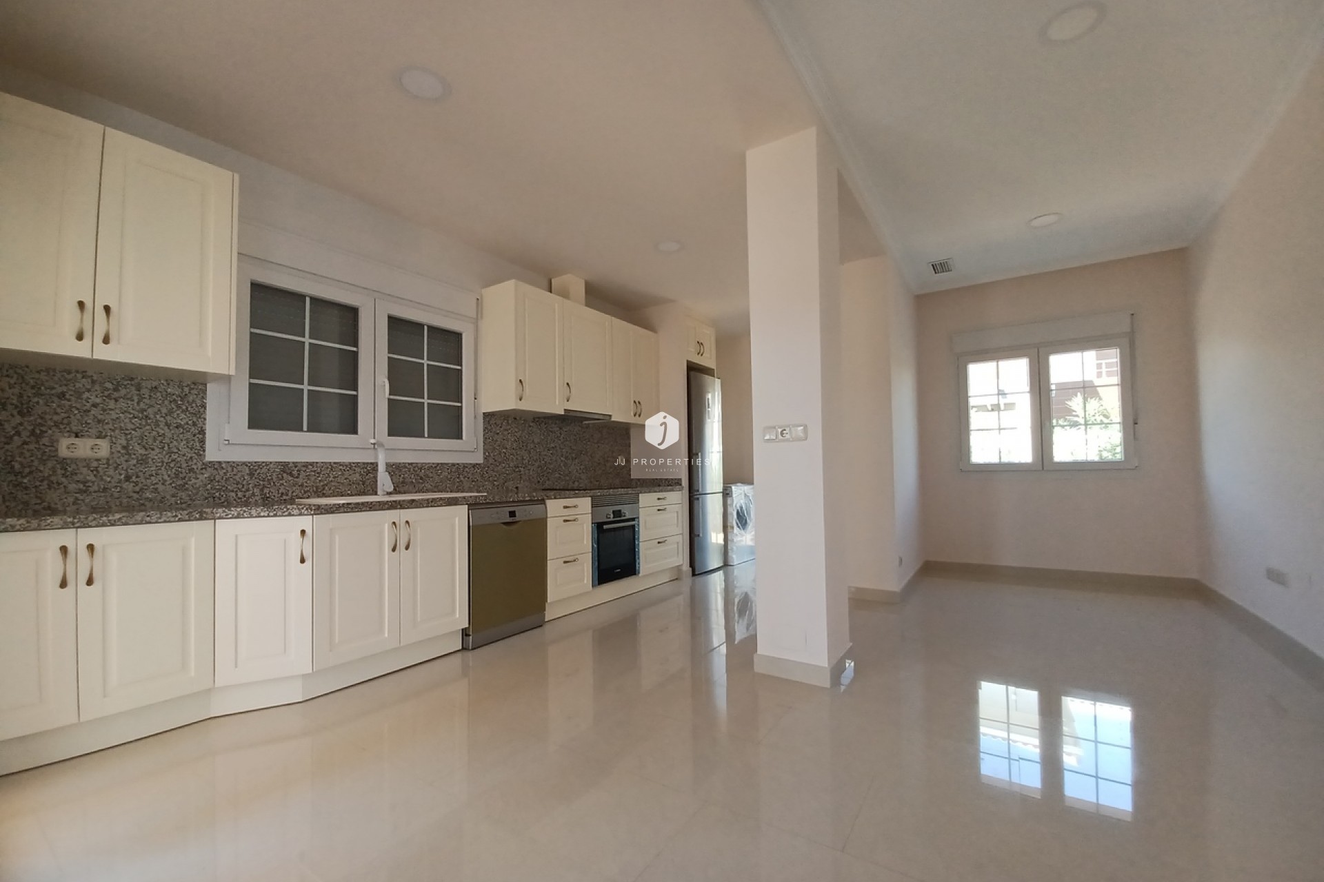 Resale - Villa -
Cabo Roig - Costa Blanca