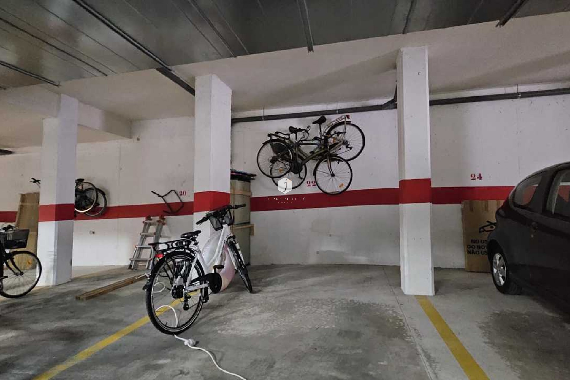 Resale - Villa -
Cabo Roig - Costa Blanca