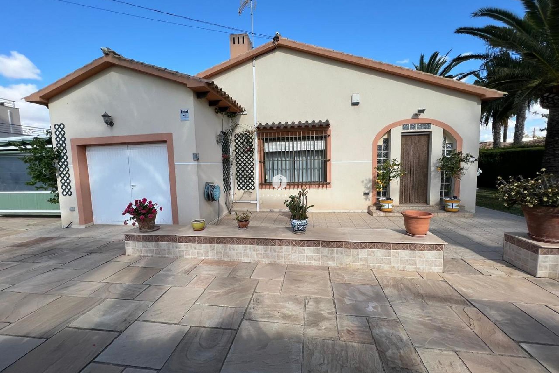 Resale - Villa -
Cabo Roig - Costa Blanca