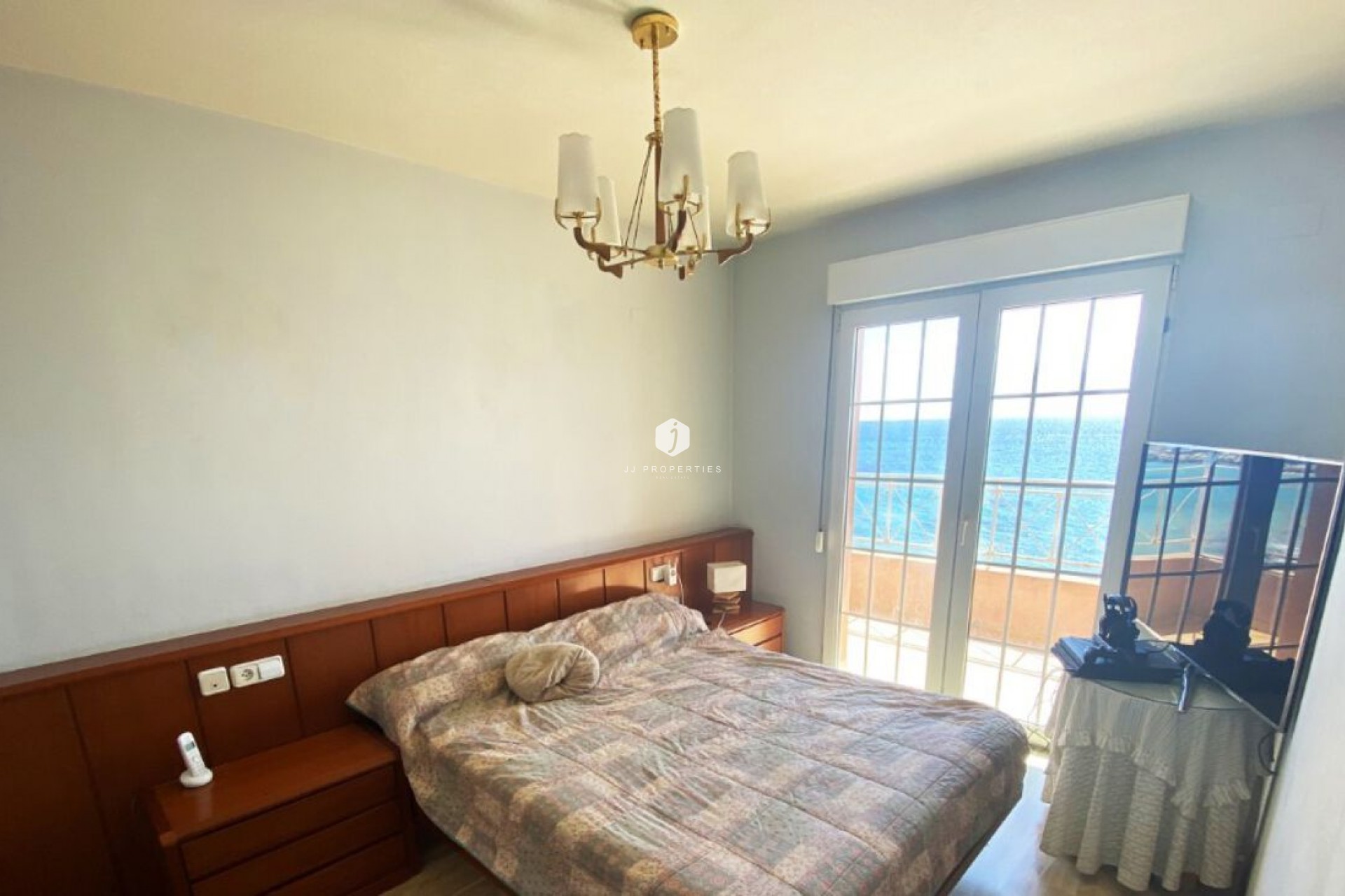 Resale - Villa -
Campoamor - Costa Blanca