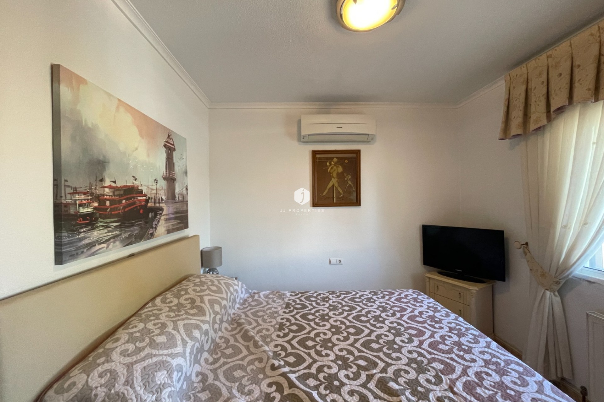 Resale - Villa -
Catral - Costa Blanca