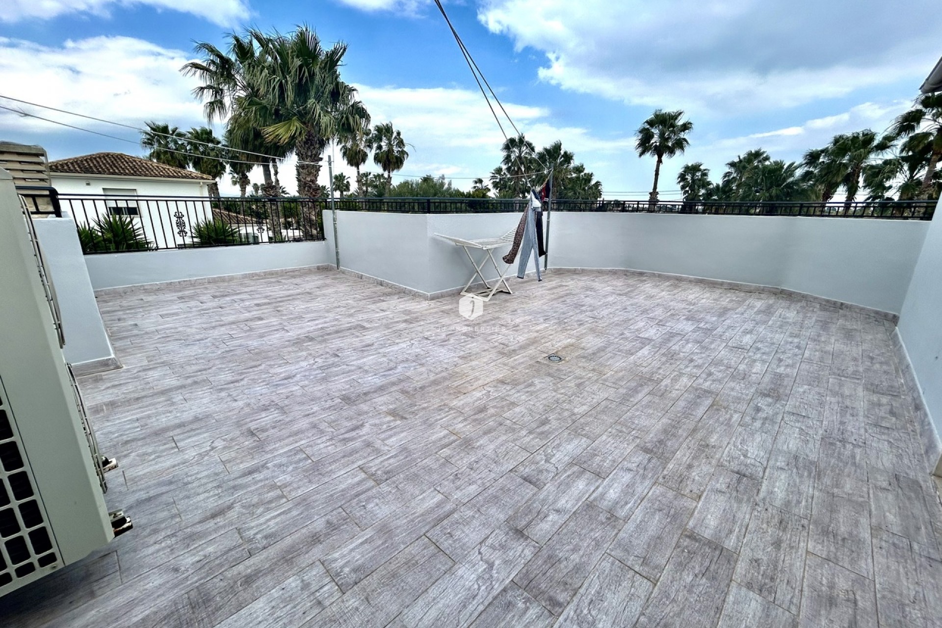 Resale - Villa -
Catral - Costa Blanca