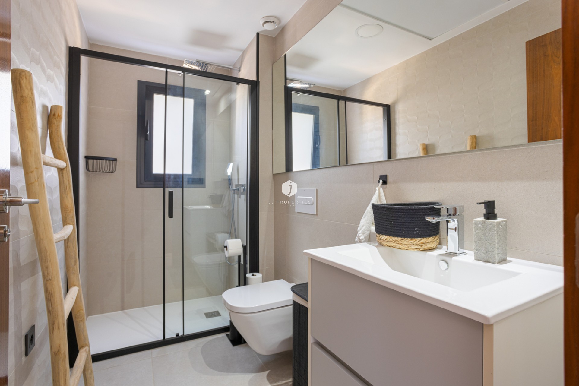 Resale - Villa -
Ciudad Quesada - center