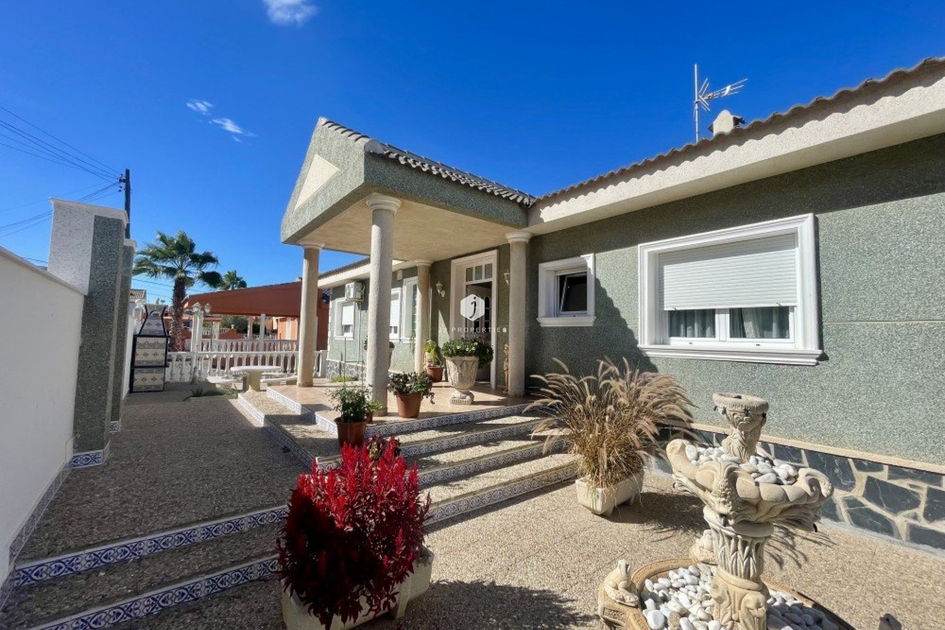 Resale - Villa -
Ciudad Quesada - Costa Blanca