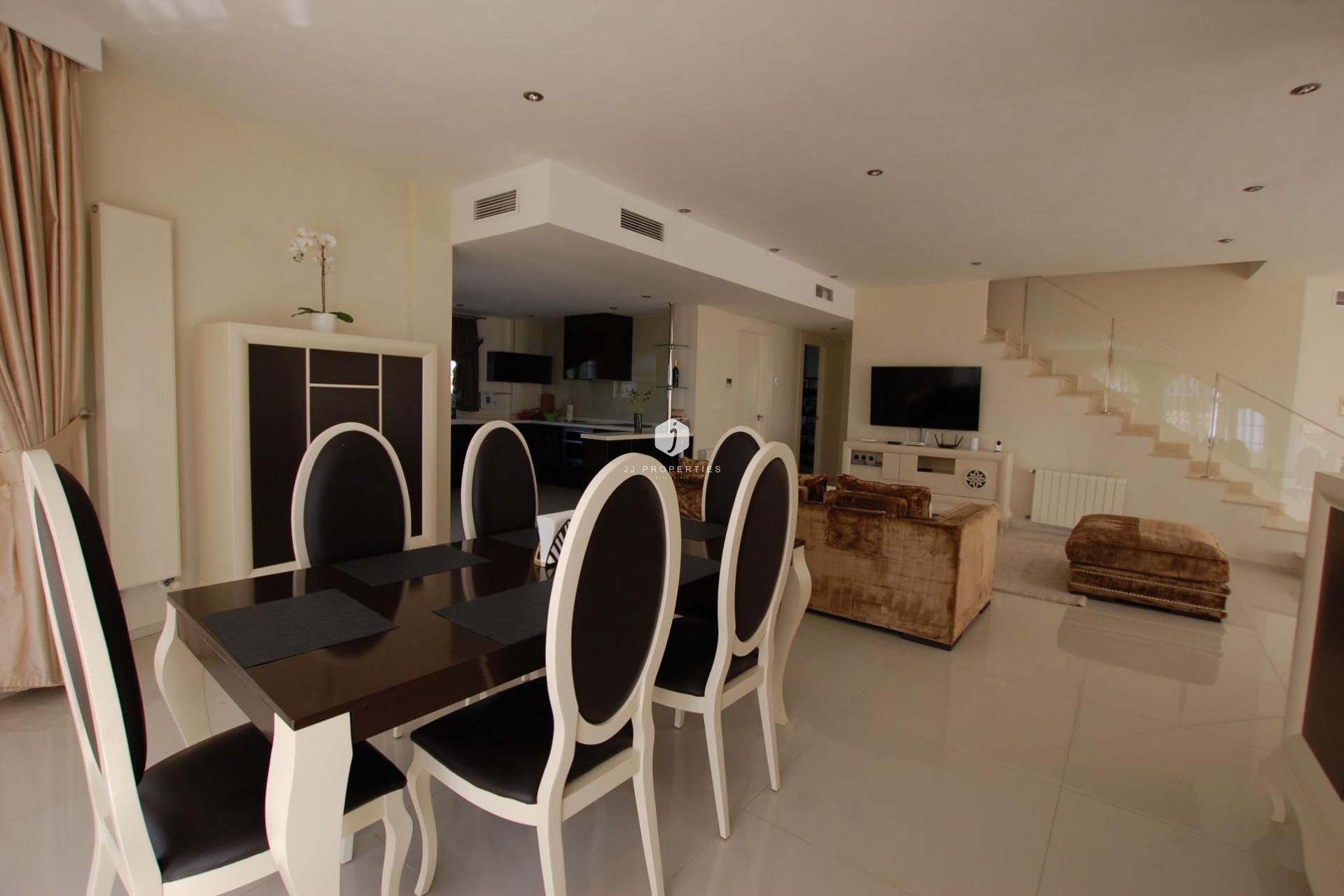 Resale - Villa -
Ciudad Quesada - Costa Blanca