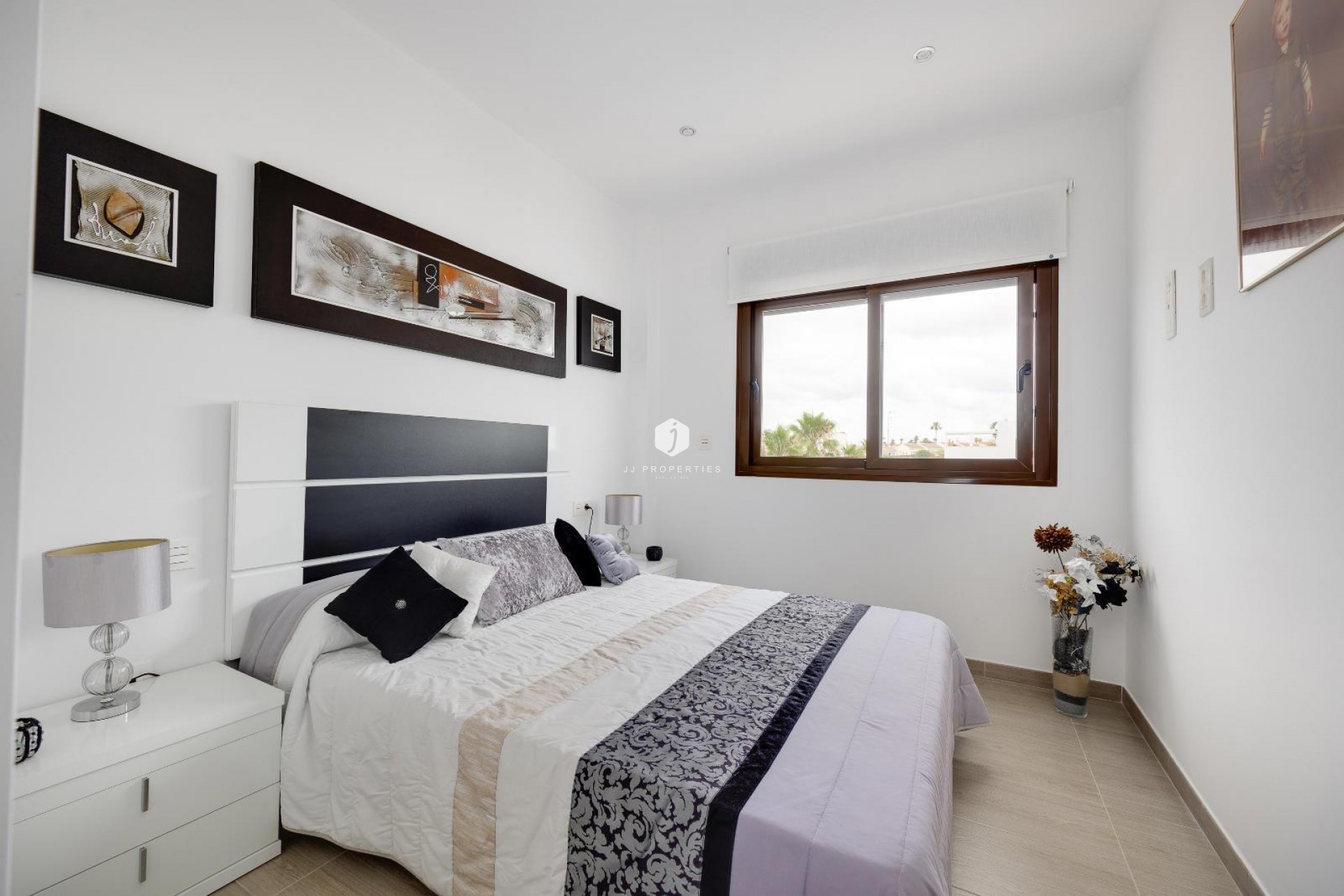 Resale - Villa -
Ciudad Quesada - Pueblo Bravo