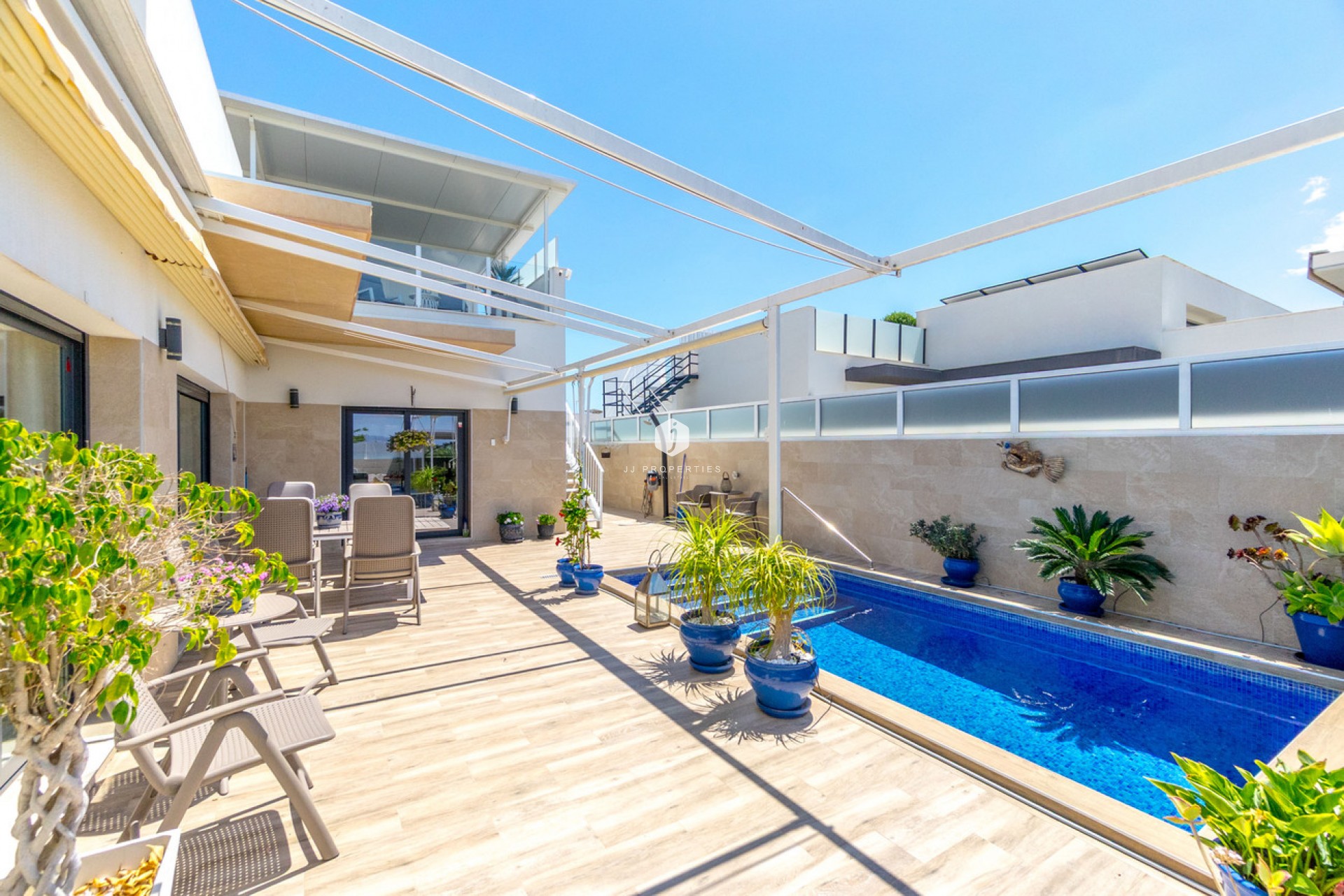 Resale - Villa -
Daya Nueva - Costa Blanca