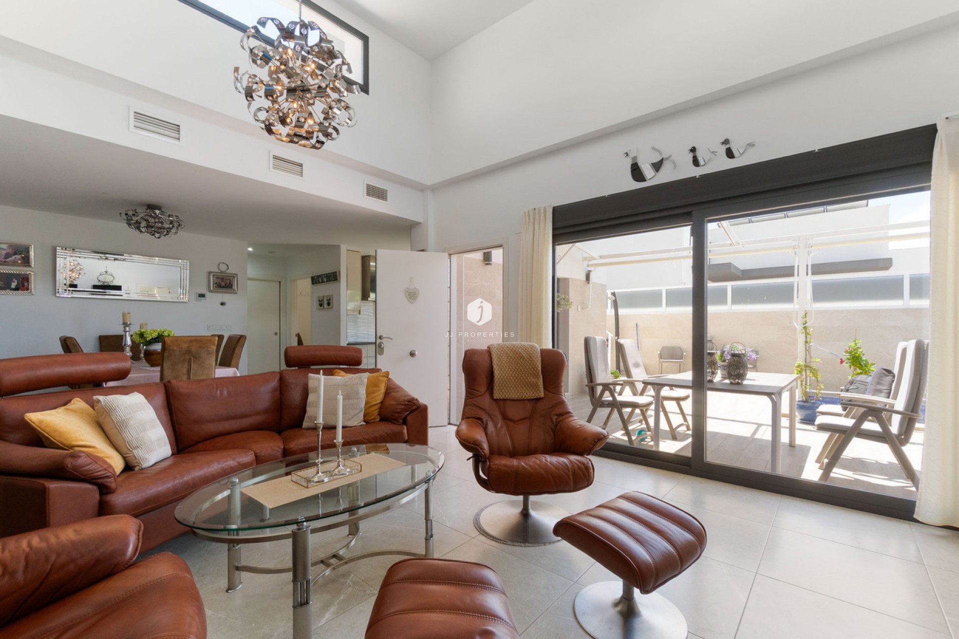 Resale - Villa -
Daya Nueva - Costa Blanca