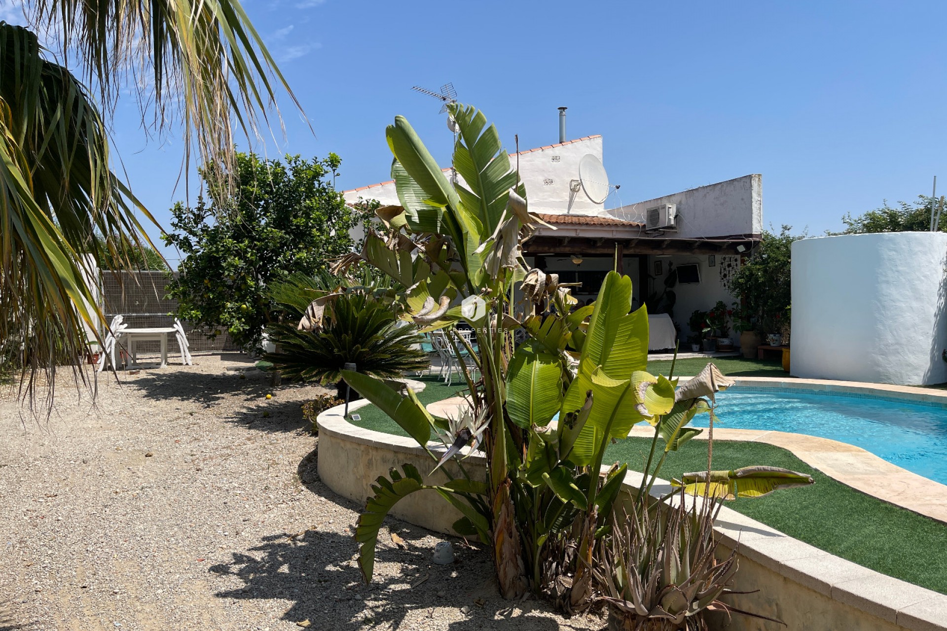Resale - Villa -
Daya Nueva - Costa Blanca
