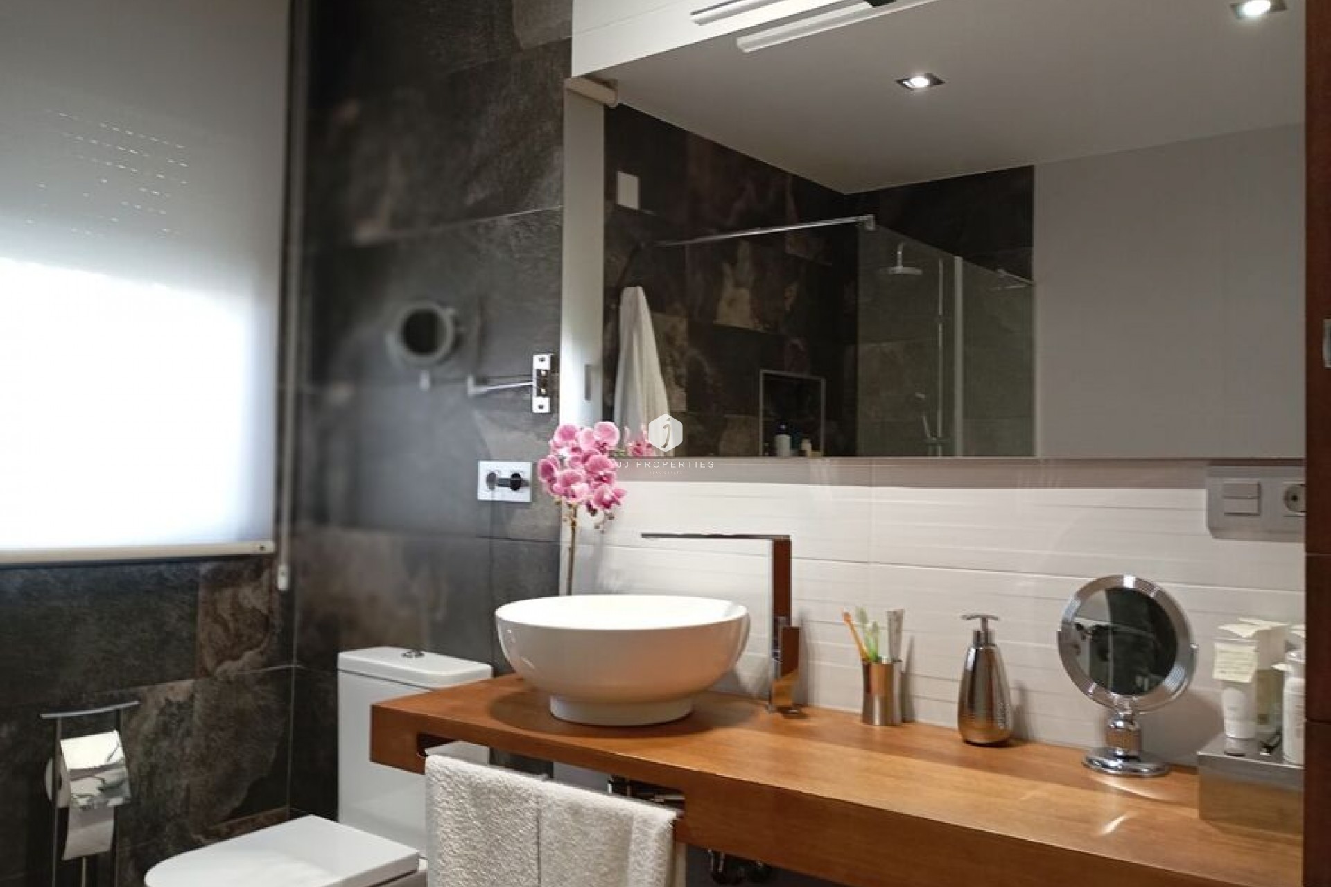 Resale - Villa -
Daya Nueva - Costa Blanca