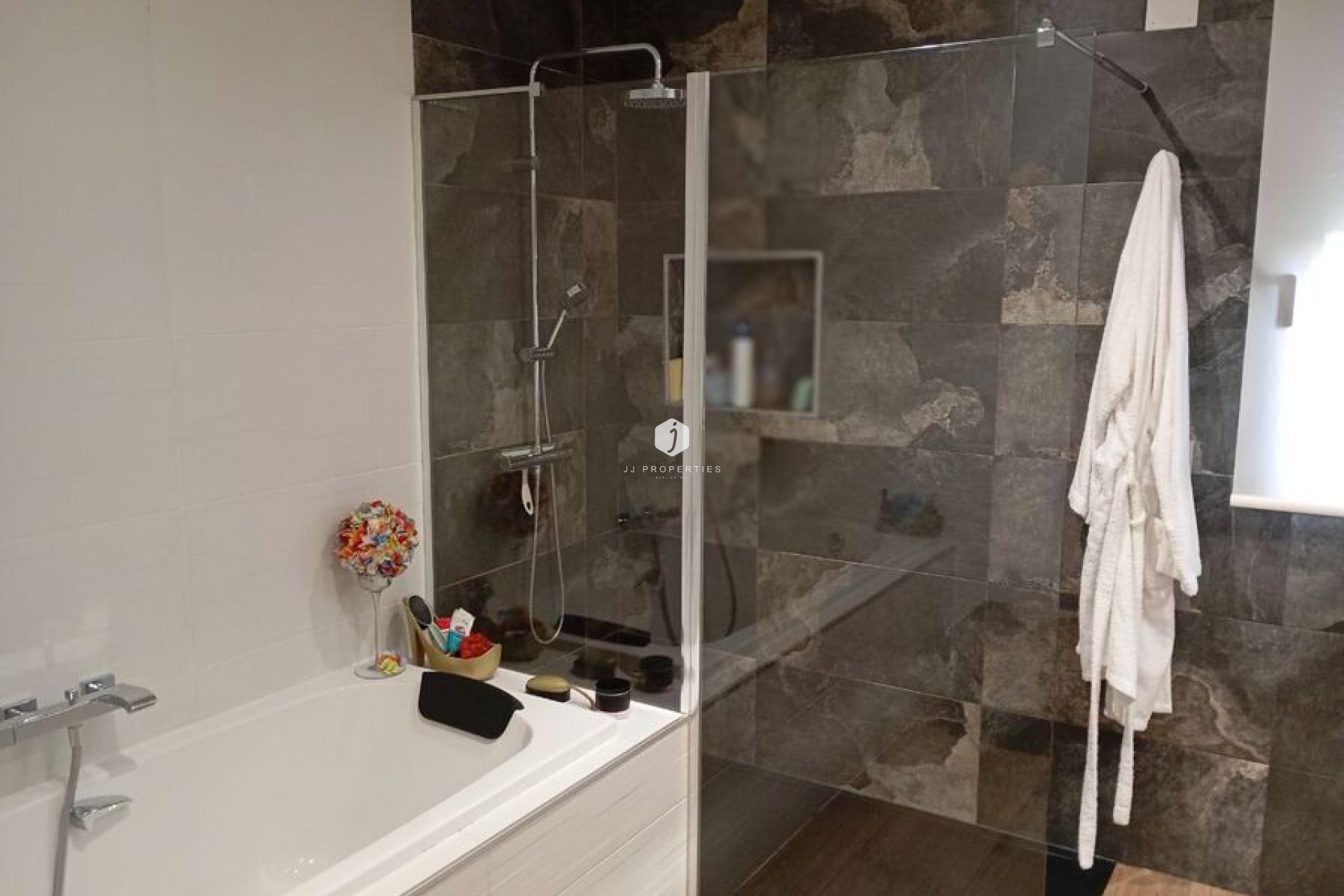 Resale - Villa -
Daya Nueva - Costa Blanca