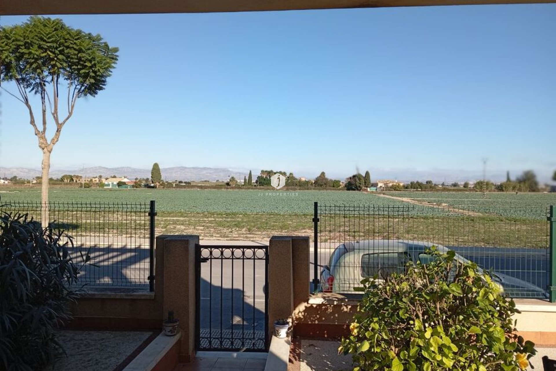 Resale - Villa -
Daya Vieja - Costa Blanca