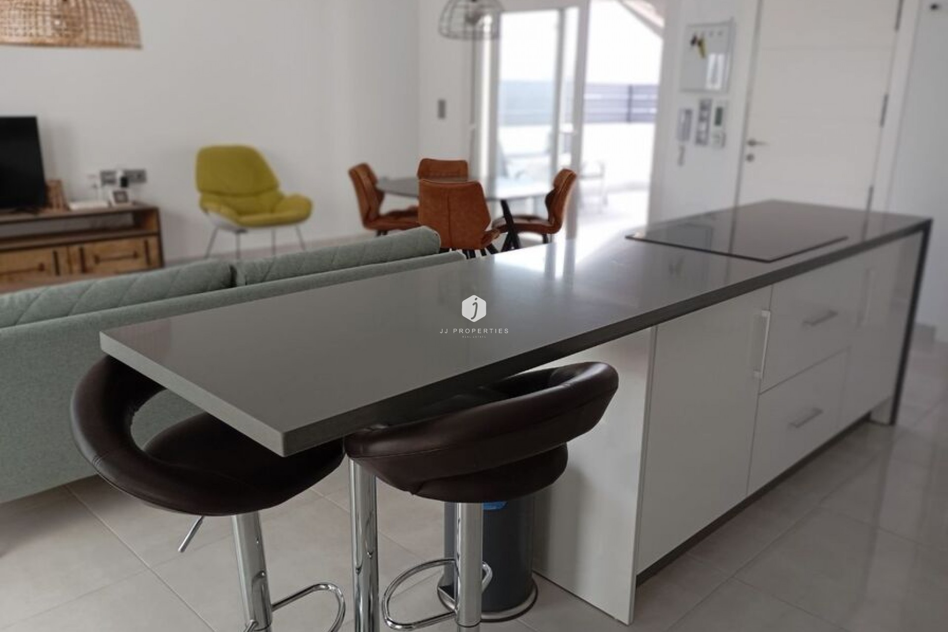 Resale - Villa -
Daya Vieja - Costa Blanca