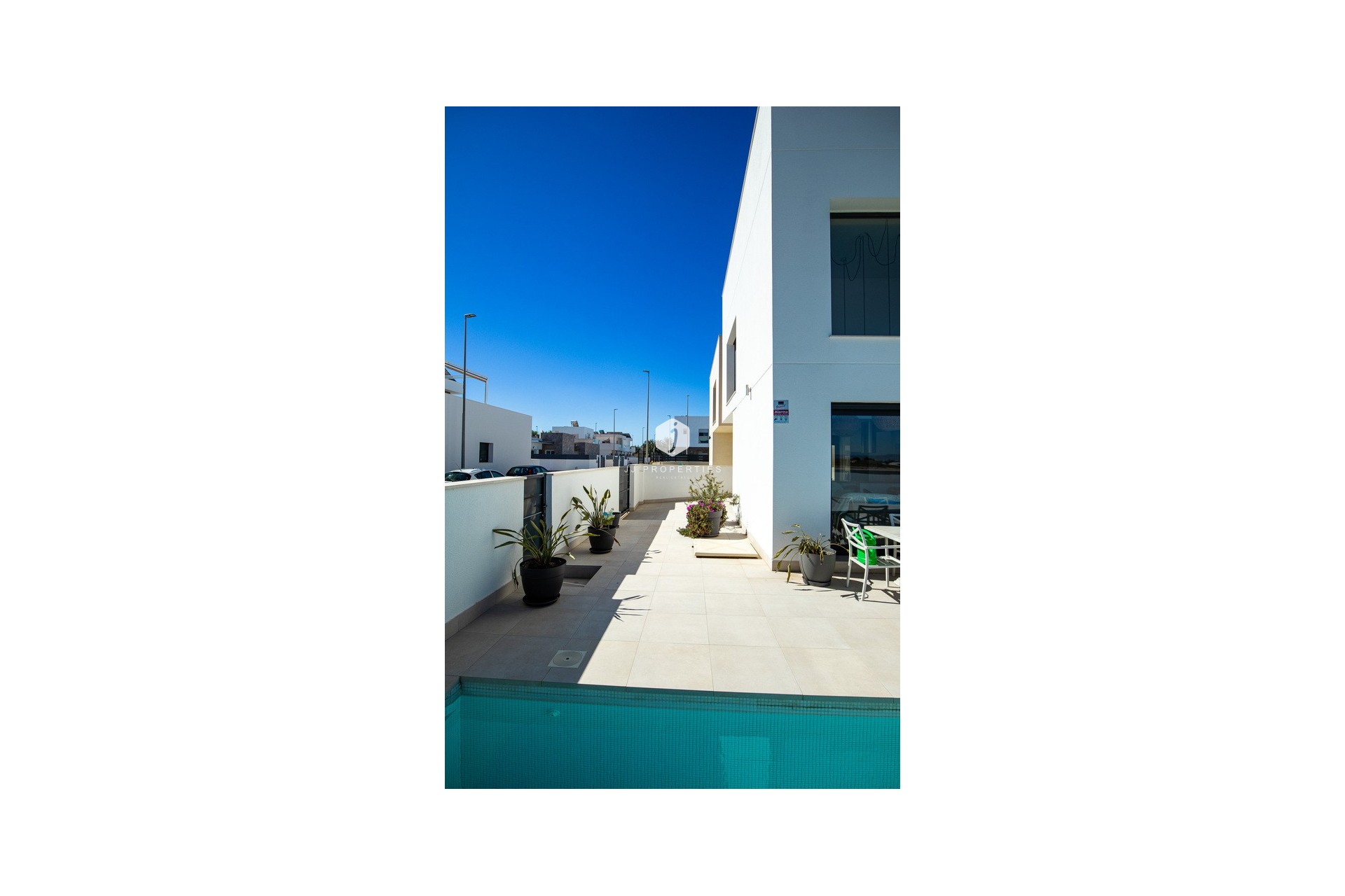 Resale - Villa -
Daya Vieja