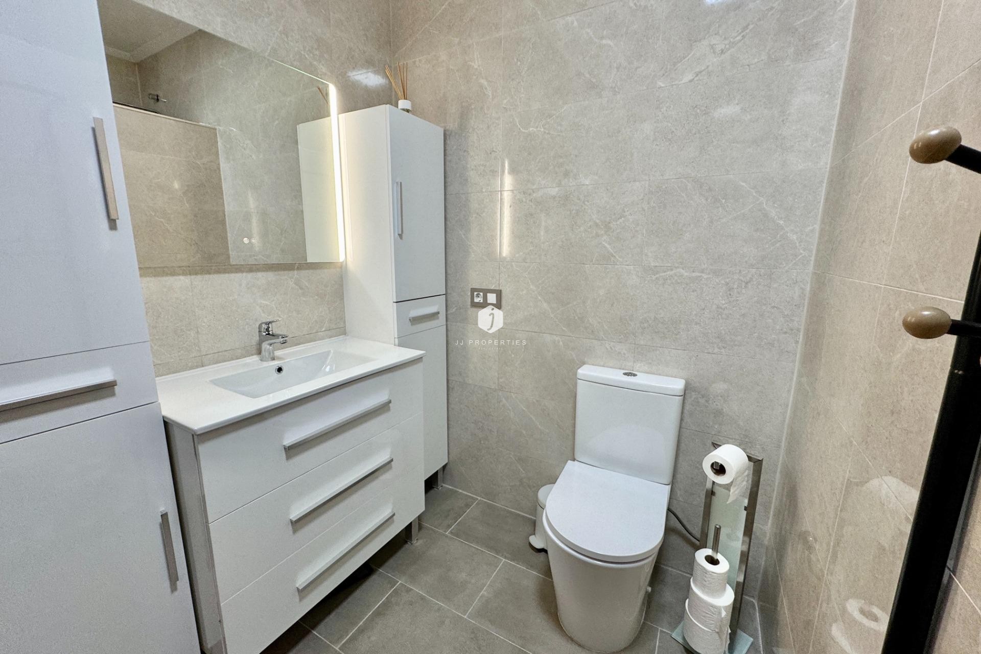 Resale - Villa -
Dolores - Cmno. Escorredor